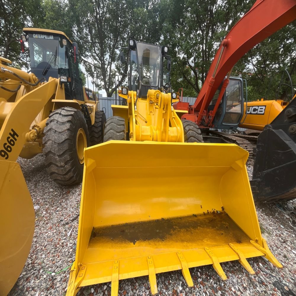 Used Komatsu WA320 Wheel Loader Machine Front Loader Cat Engine Second-Hand Equipment JCB Backhoe Loader 3CX 4CX Manufactured