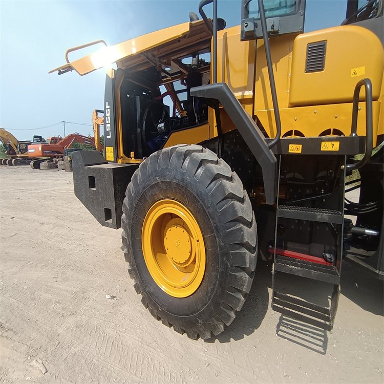 90% new second hand wheel loaders 956F 936L for SDLG used construction machinery