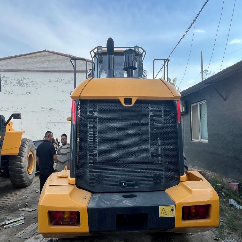 Used Liugong 856H 20 Ton Rated Load Front Loader for Farms with Engine Pump Motor Gearbox Core Components Including Bearings