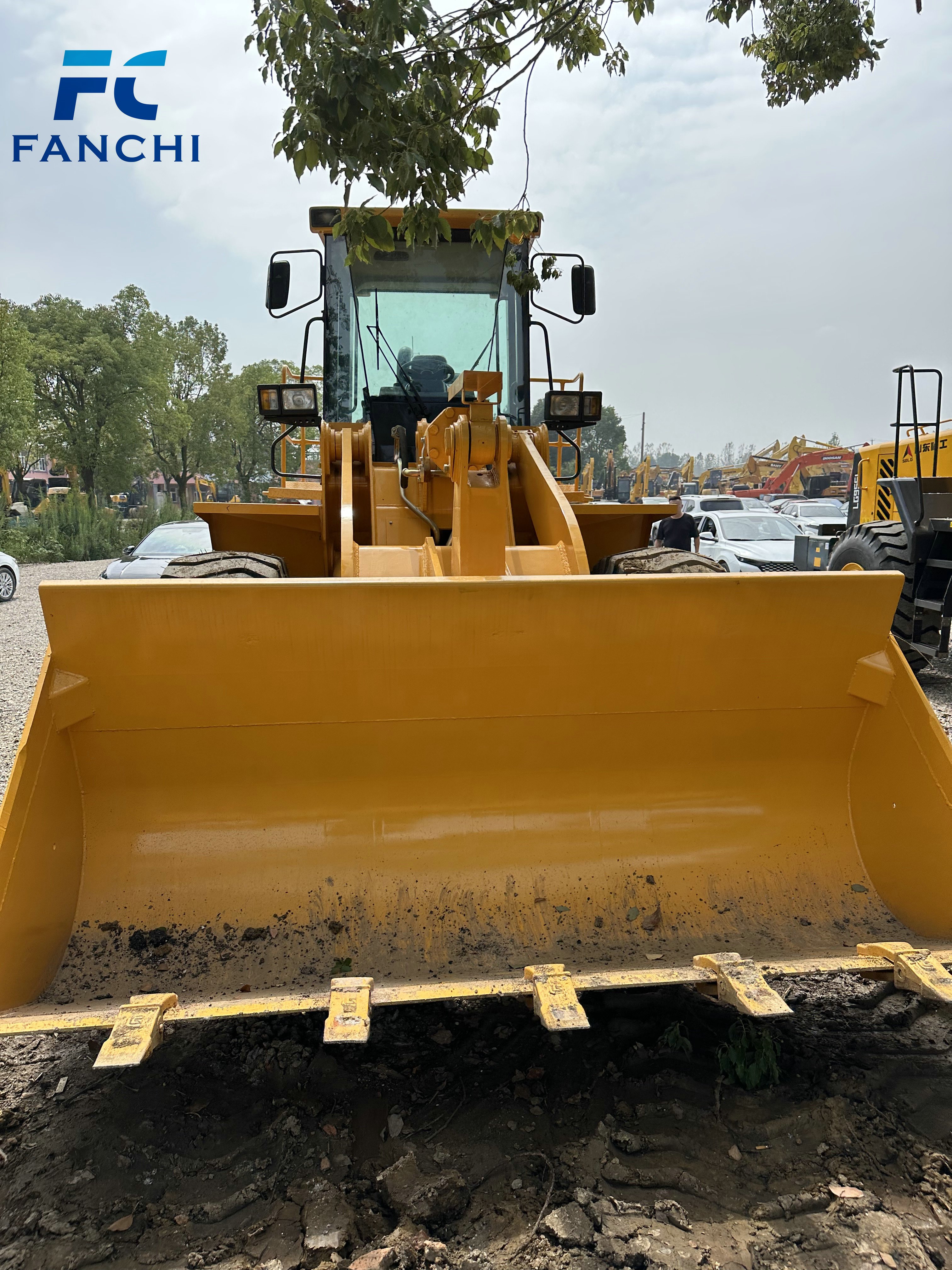 98% New Liugong856 High Efficiency Wheel Loader Powerful Front Loader Road Machine Chinese Made Engine Motor Core Components