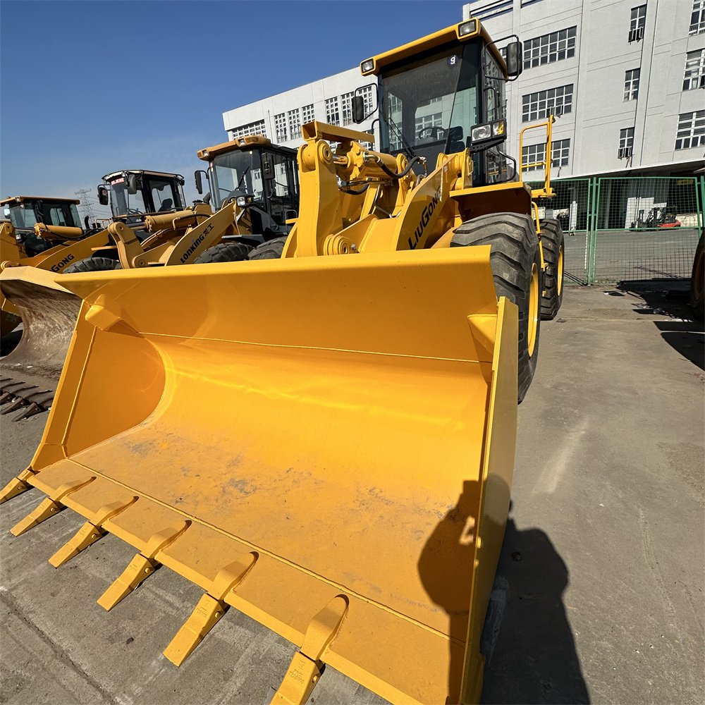 used wheel loader LIUGONG CLG856 liugong856 with low working hours secondhand wheel loader LIUGONG CLG856 in good condition