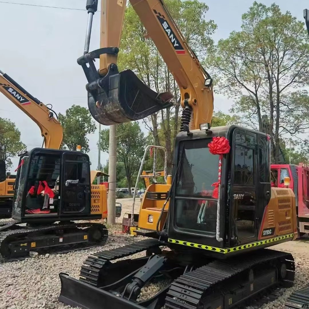 The Second-hand Sany SY95C Professional Excavator The Second-Hand Sany SY95C On Sale