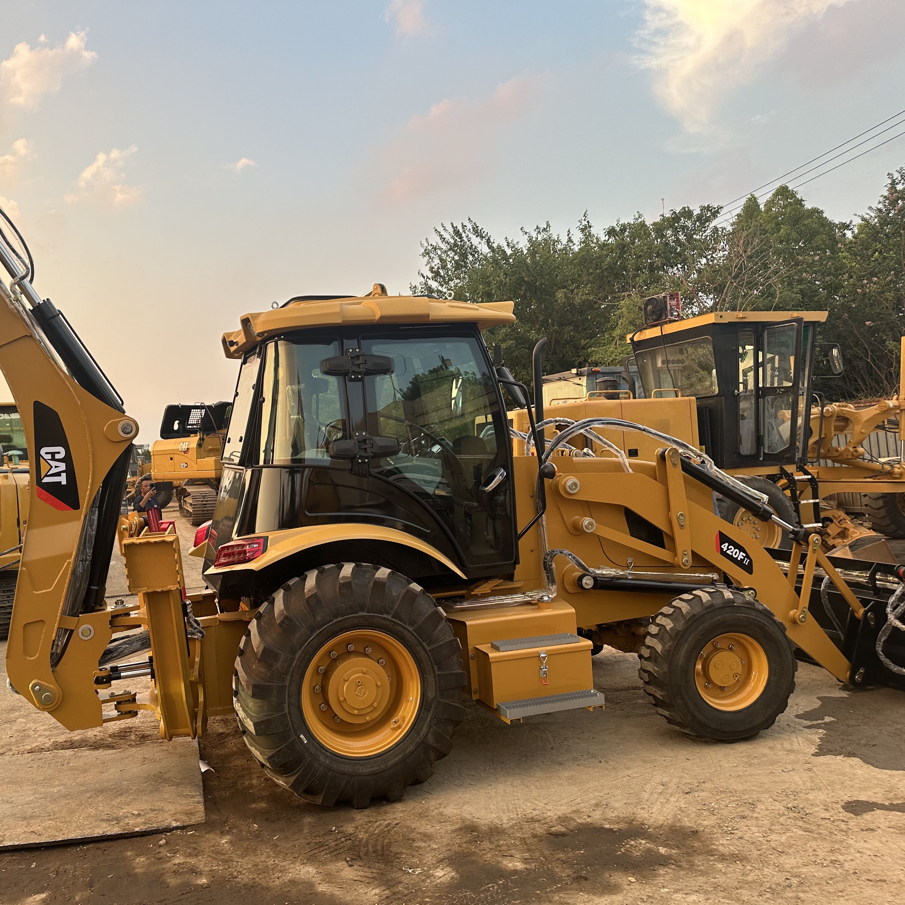 Caterpillar Cat 420F used backhoe loader with cheapest price second hand backhoe 420f
