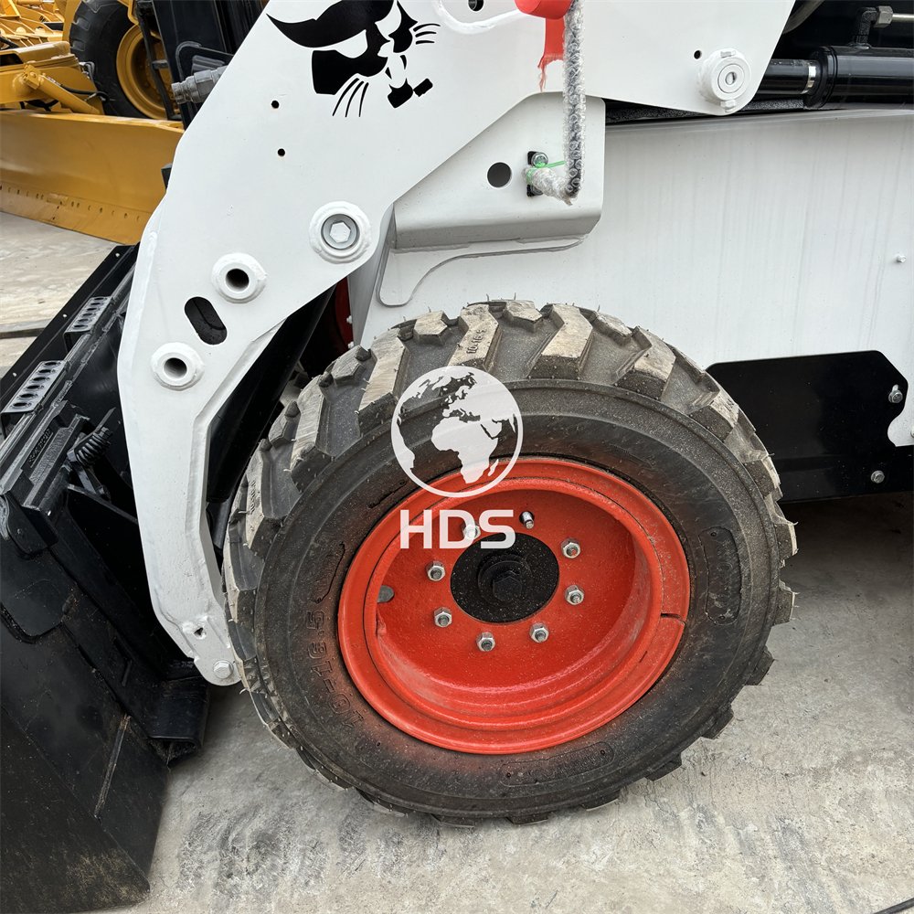 95% new used mini bobcati skid steer loader bobcat s18 mini wheel backhoe loader small backhoe for sale