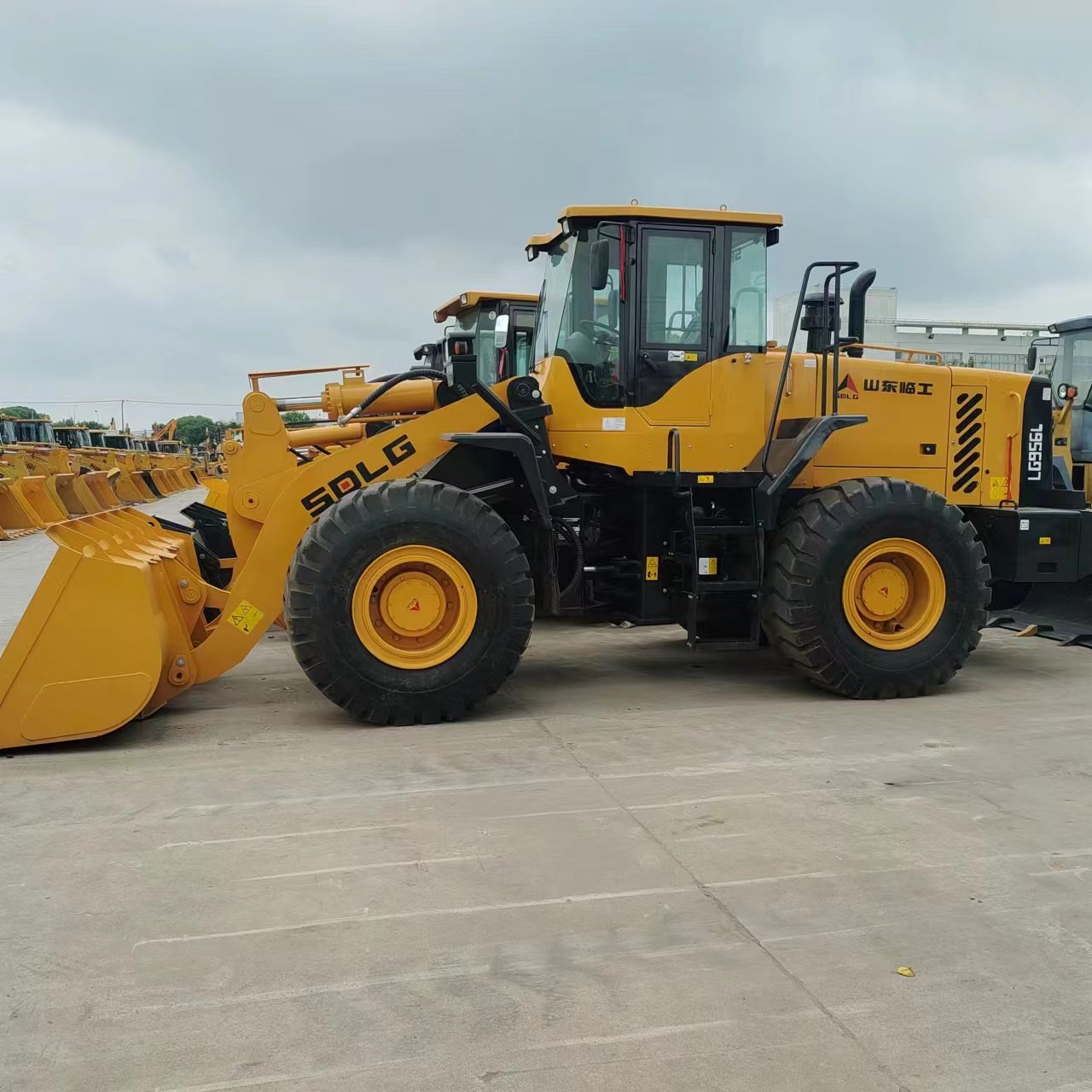 China Yiwu Used Machinery Market Lingong Loader LG956L LG936L LG955F Lingong 5 ton loader cheap sale