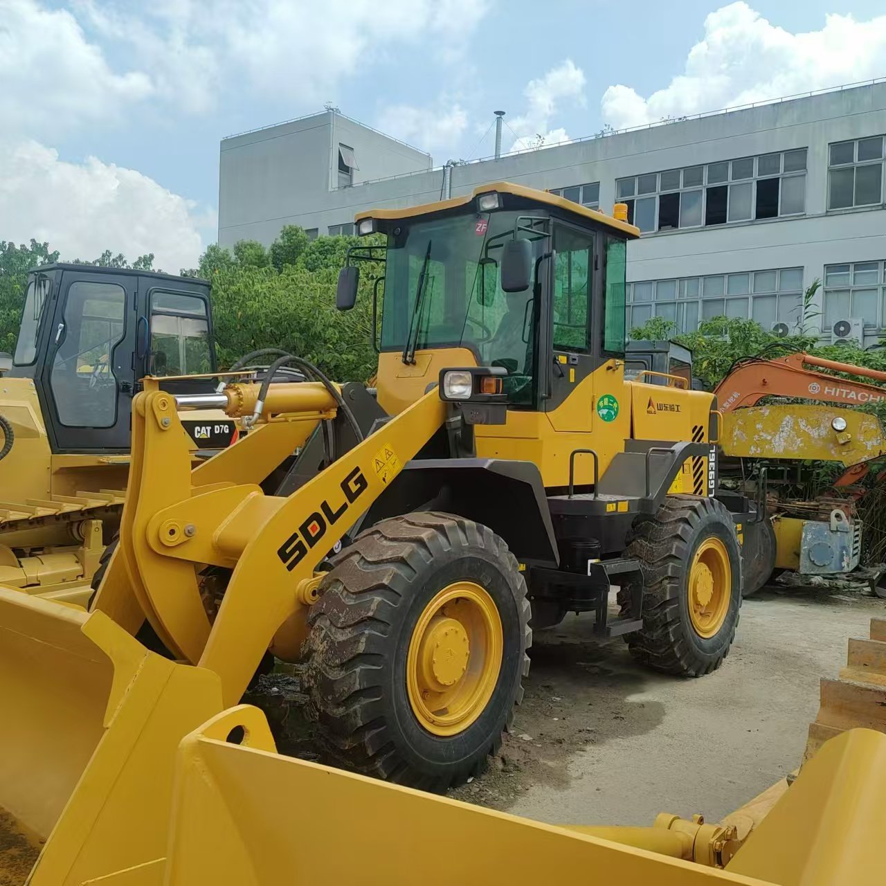China Yiwu Used Machinery Market Lingong Loader LG956L LG936L LG955F Lingong 5 ton loader cheap sale