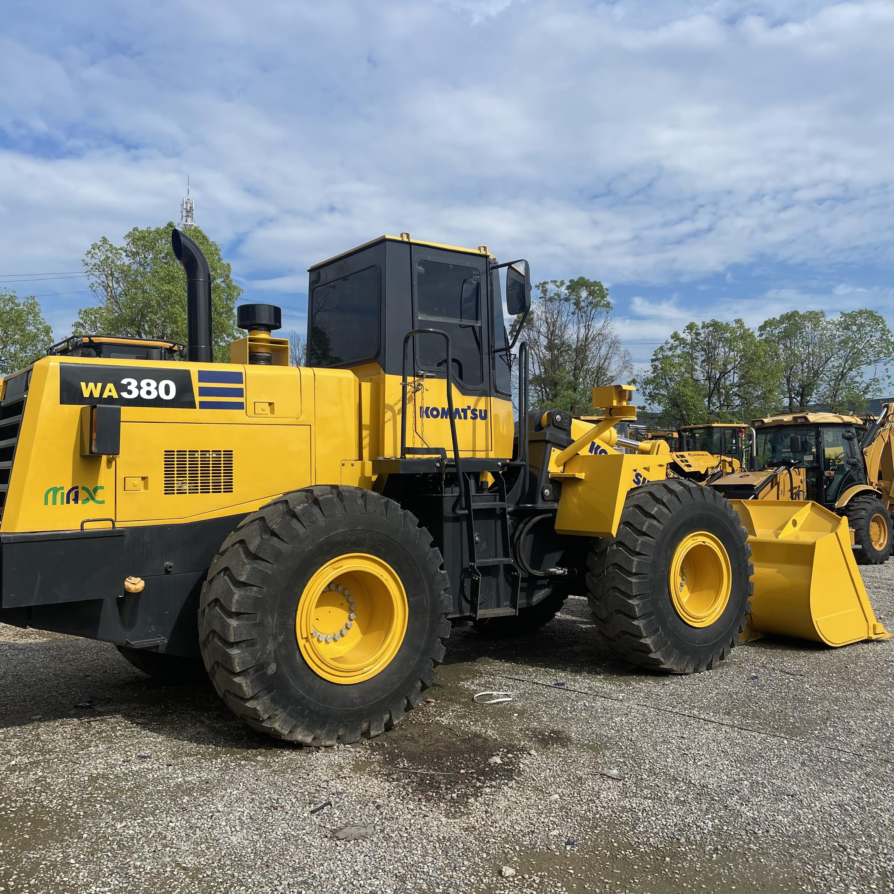 Original engine used Komatsu WA380 front loader used excavator Komatsu pc350 pc400 pc450 16ton in good condition low price