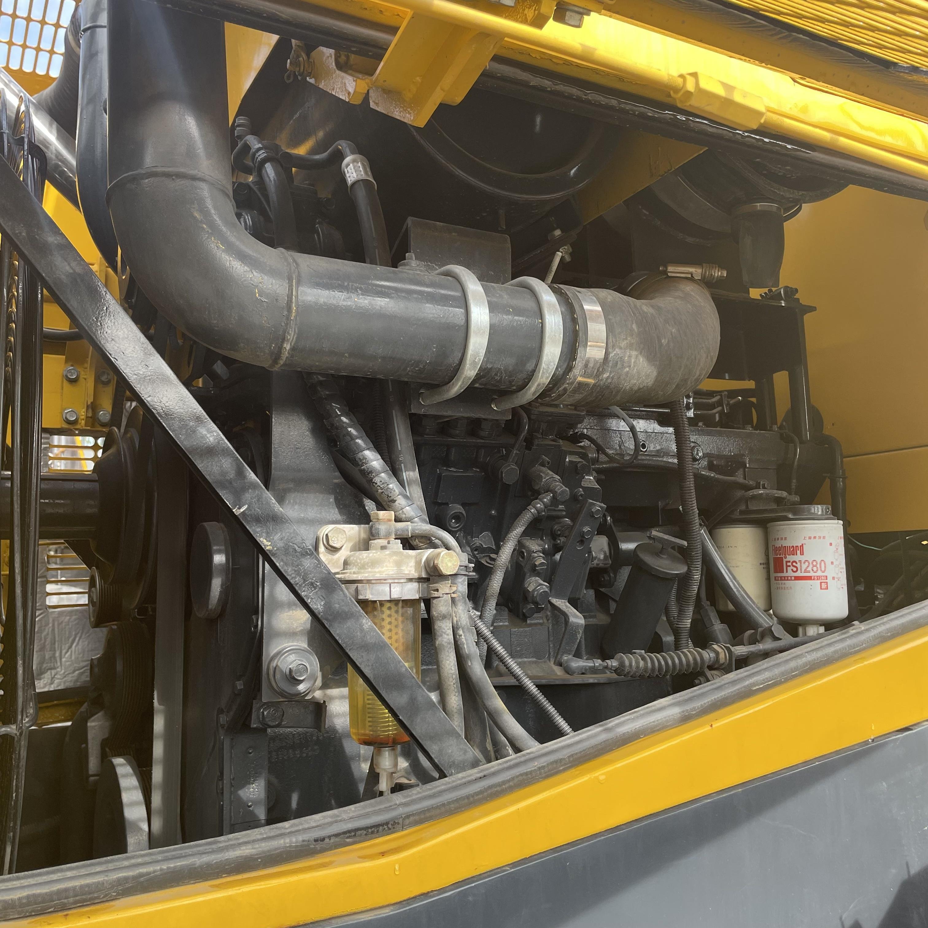 Original engine used Komatsu WA380 front loader used excavator Komatsu pc350 pc400 pc450 16ton in good condition low price