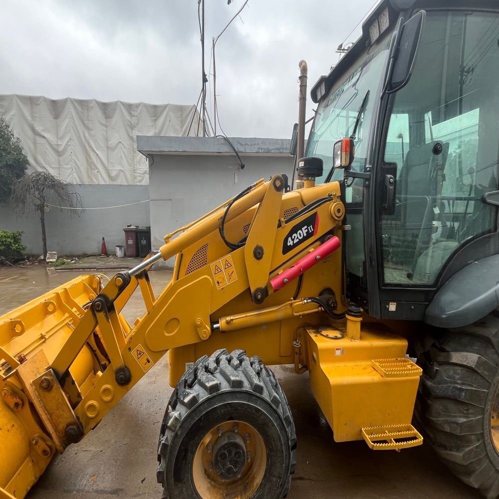 High Work Efficiency Used Caterpillar 420F Backhoe Loader 3 Ton Load Capacity Farm Use Core Components Engine Motor Pump Gearbox