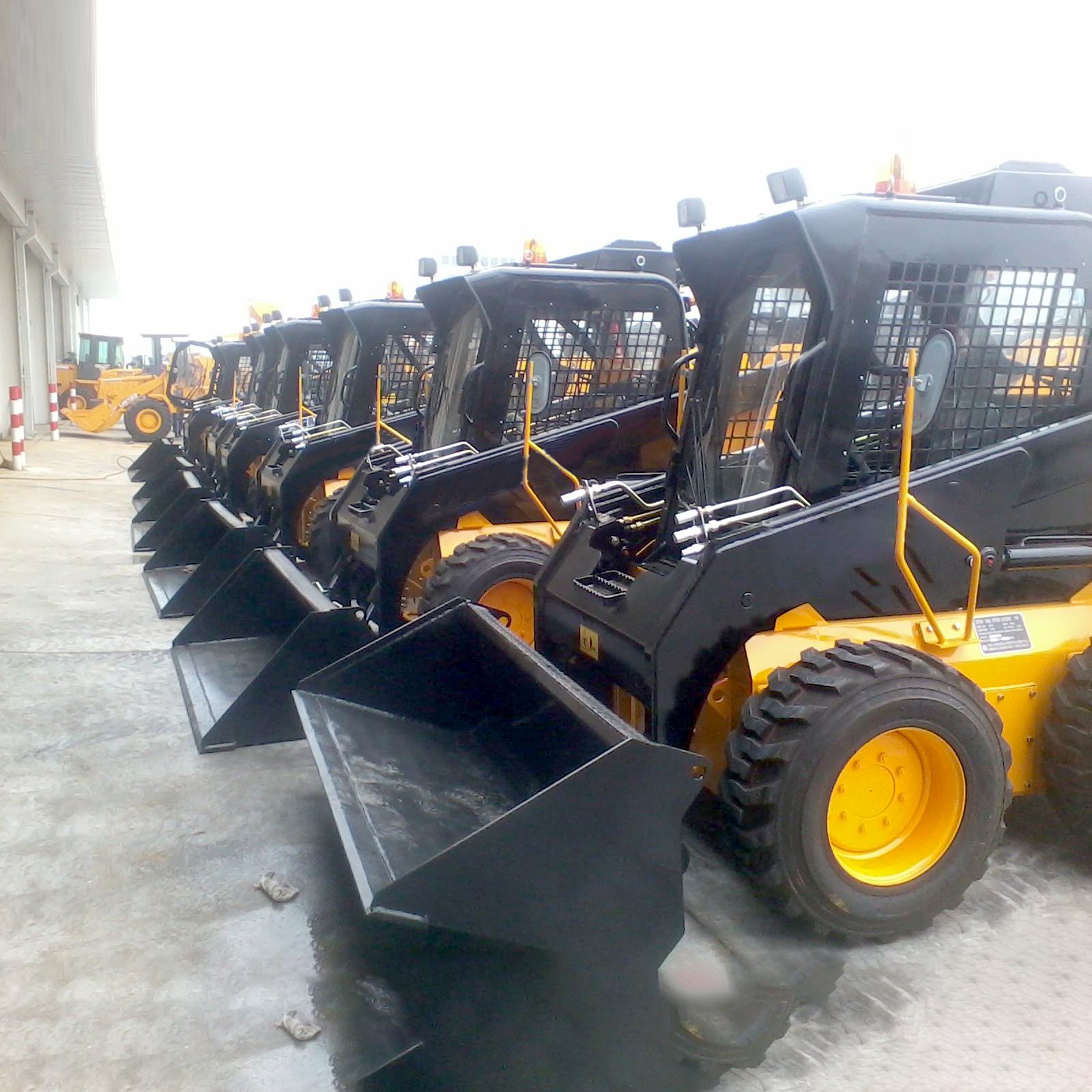 ORIEMAC Compact Track Skid Steer Loader Undercarriage Part 1.1t Skid Steer Loader XC760K