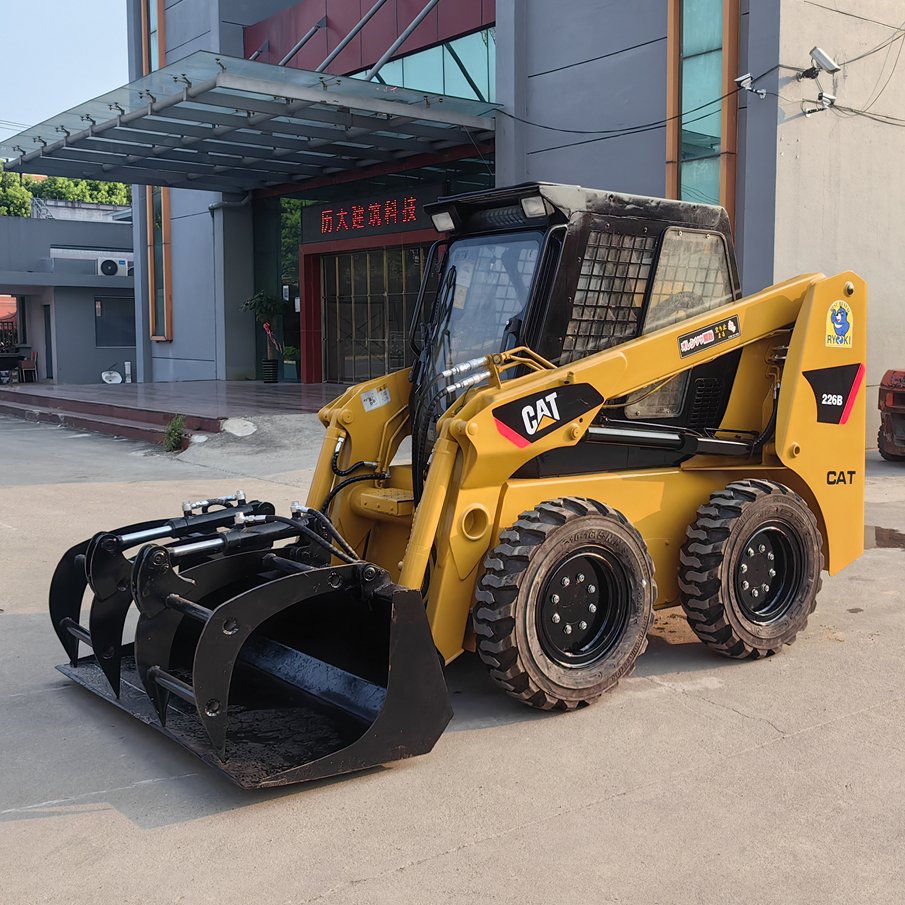 Used Loader Cat 226b Mini Loader Small Skid Steer loader