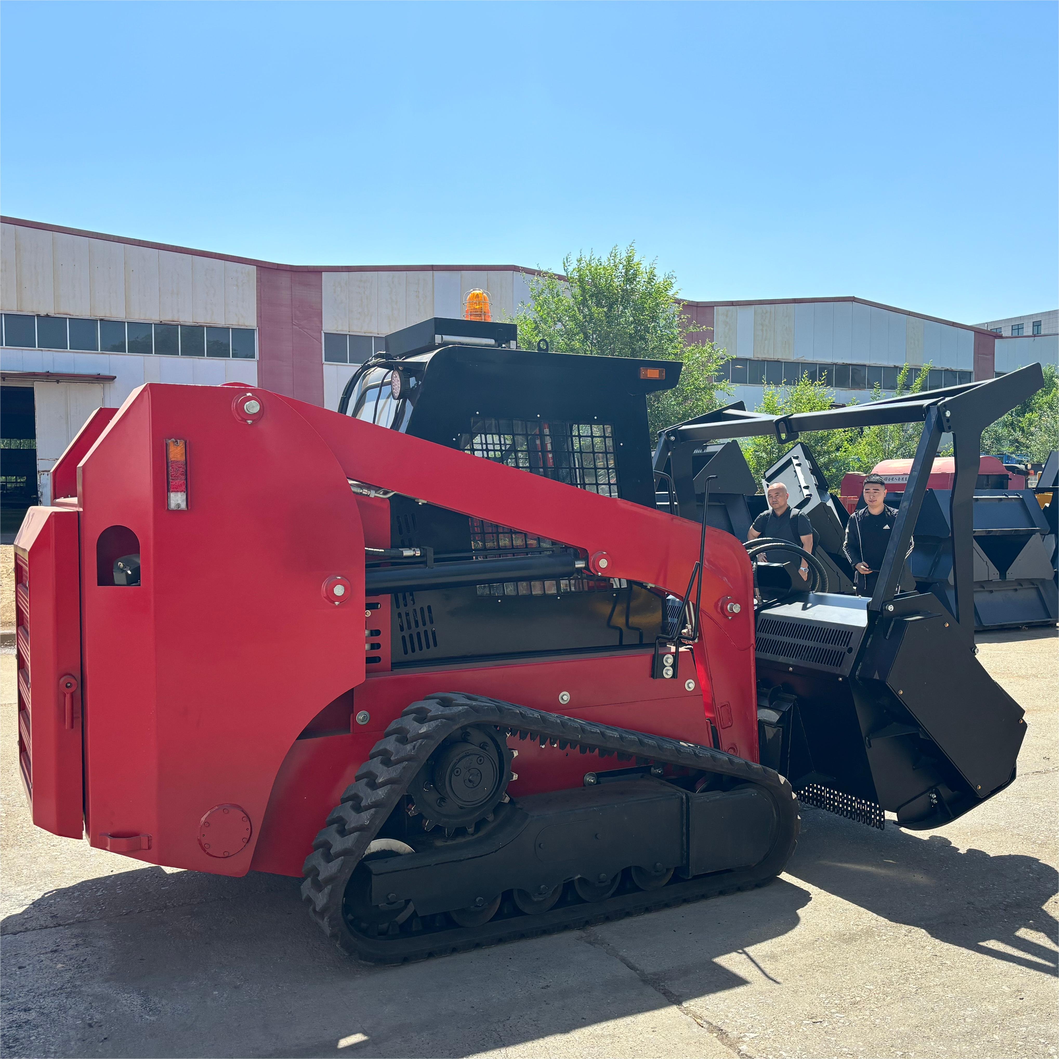 Compact skid steer tractor machine 100 HP 65HP Cummins EPA diesel engine with rubber tracks for forestry mulcher brush cutter