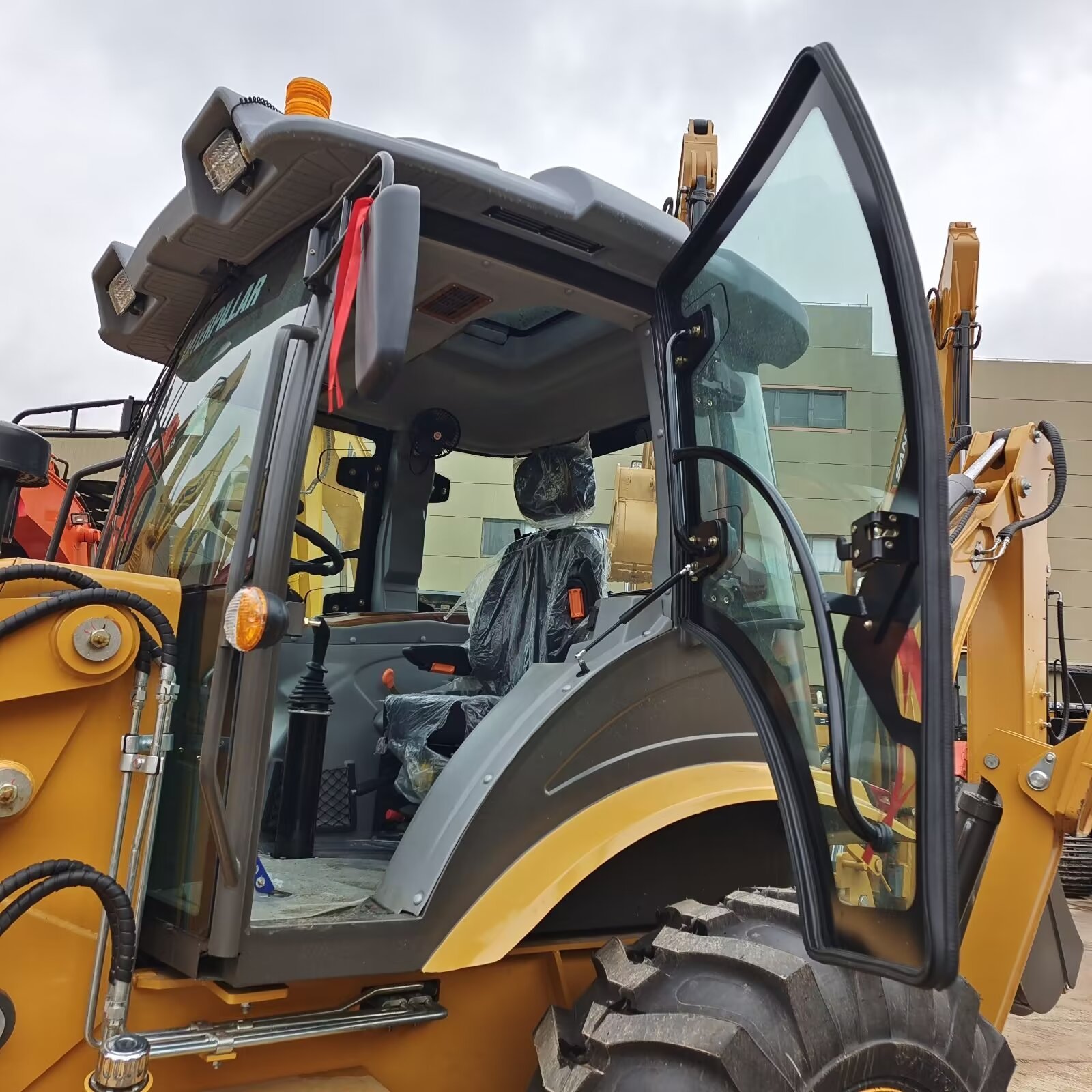 Used CAT 420F Backhoe Loader construction machinery Caterpillar machinery