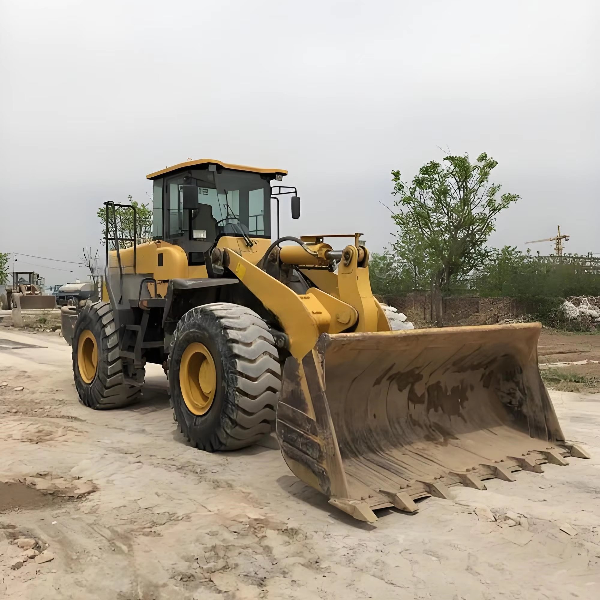 Second-Hand Loader Mechanical Engineering Equipment 5 Ton Rated Load Weichai Engine Gearbox Bearing Core Sale Shandong China