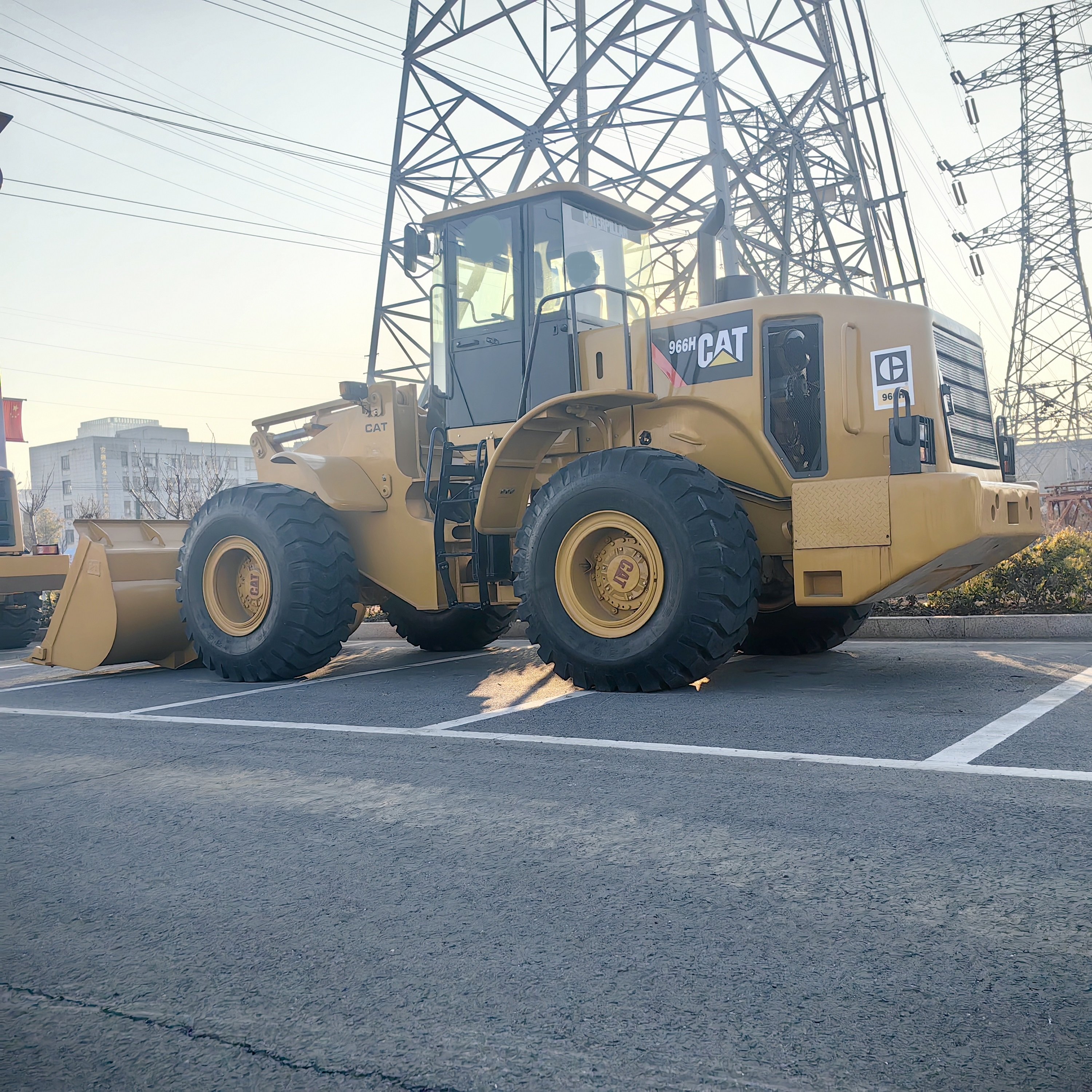 Secondhand Cat 966H Wheel Loader Original model Japan Made Used Caterpillar CAT966H Wheel Loader in perfect condition low price