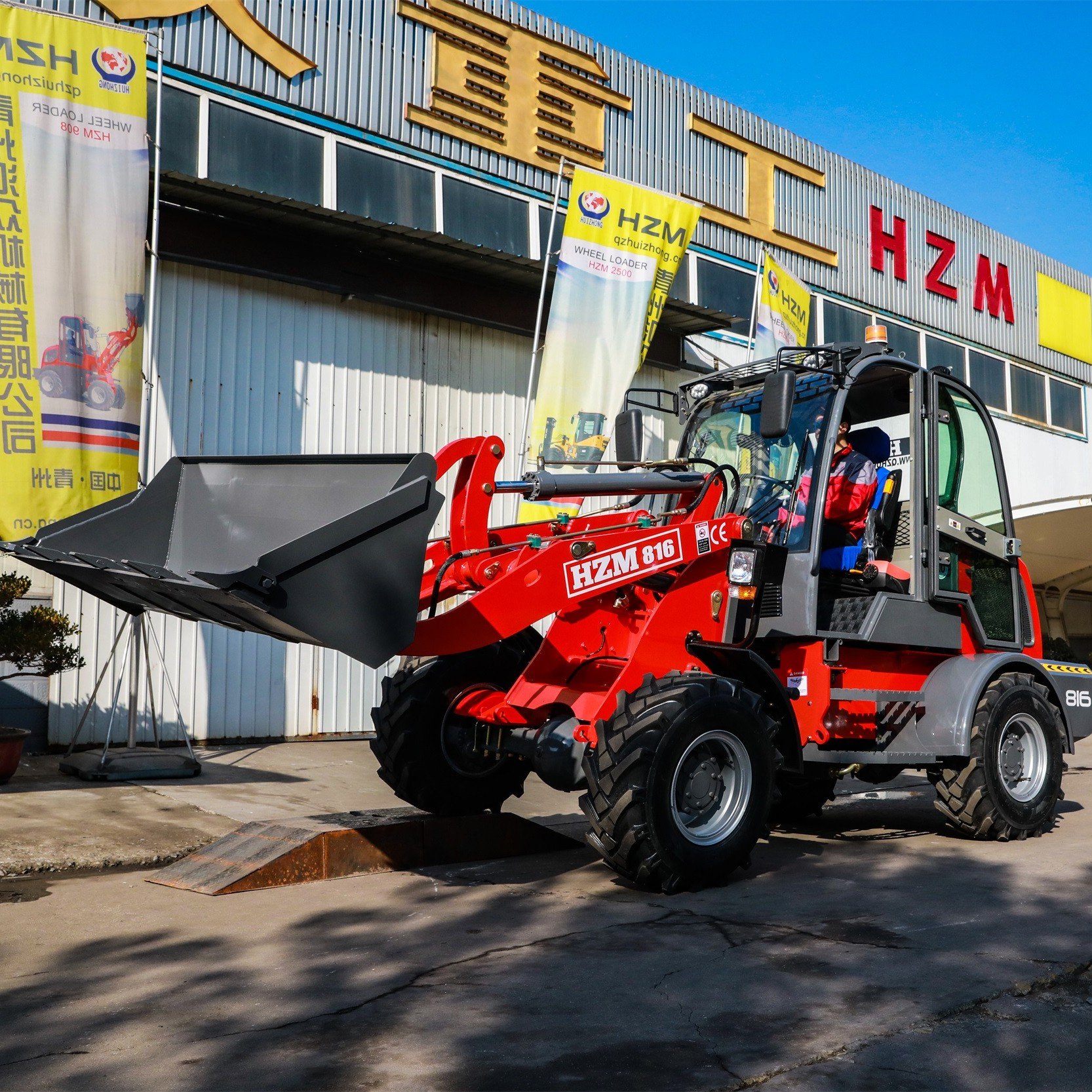 High Quality 816 Used Payloader 1.6 TonHZM Wheel Loader