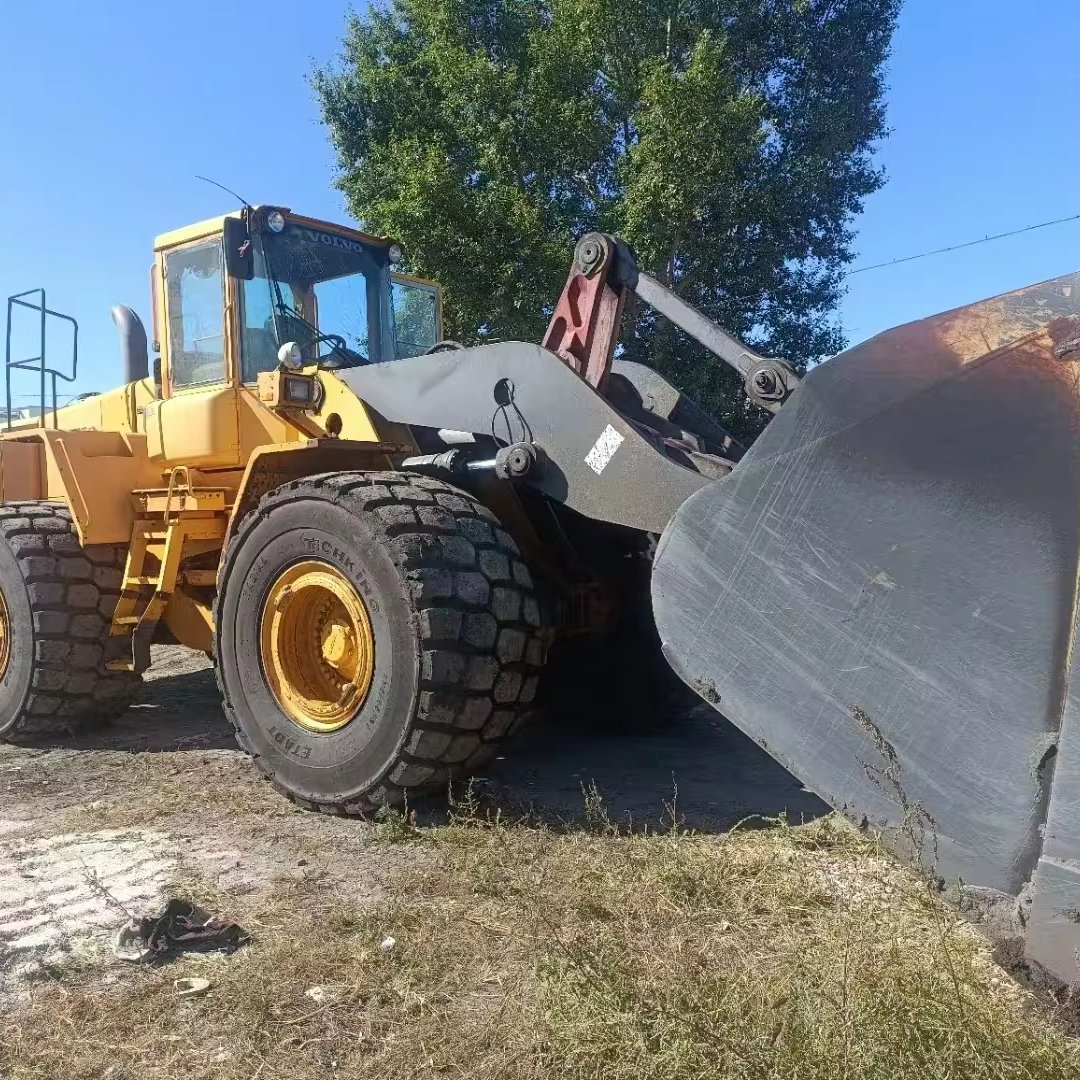 Good Condition Used Volvo L220E Front End Loader Original Paint Used Volvo 5 ton 6 ton 8 ton Payload Loader