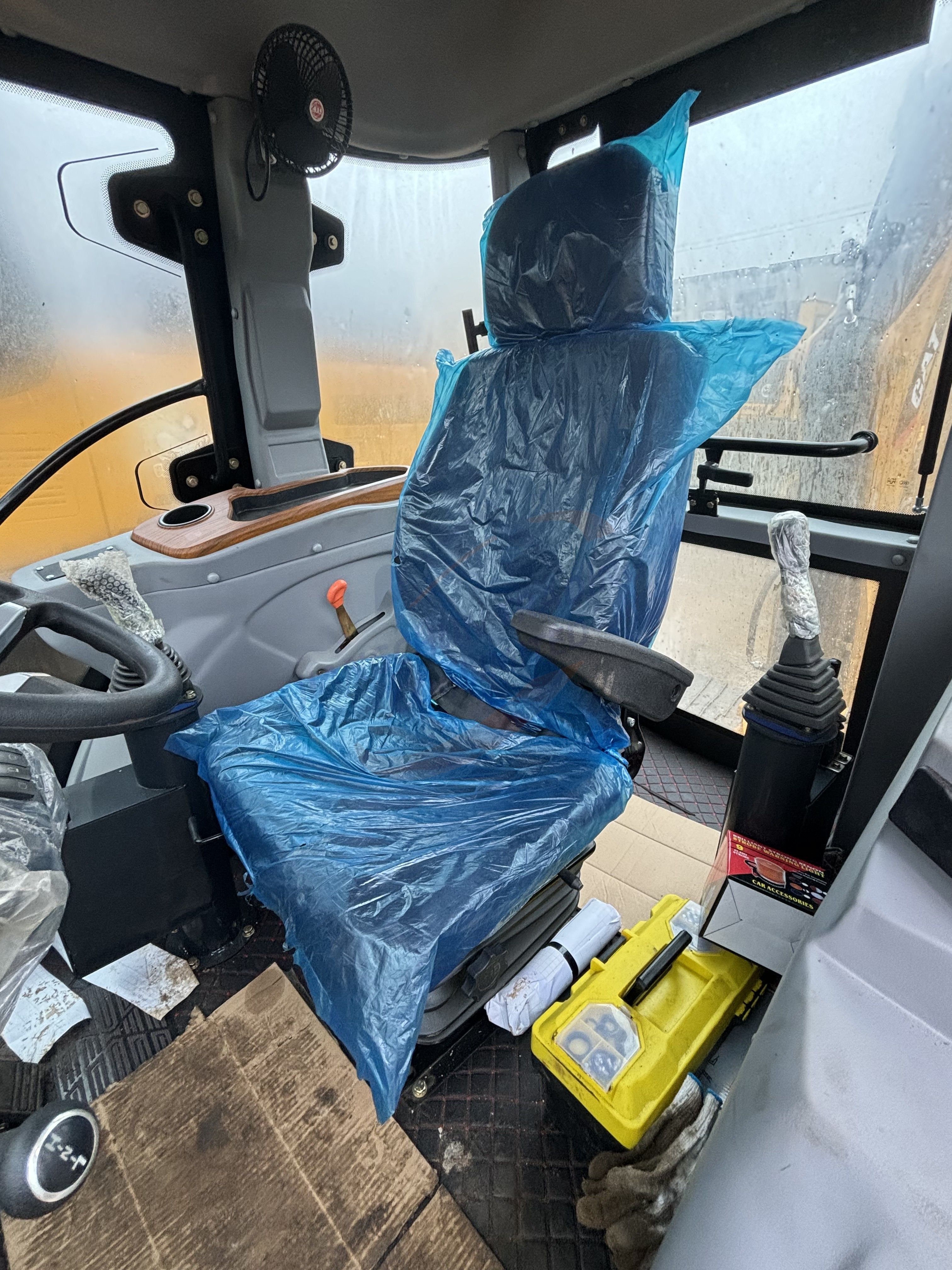 Used caterpillar backhoe loader CAT 420F2 in good condition for sale