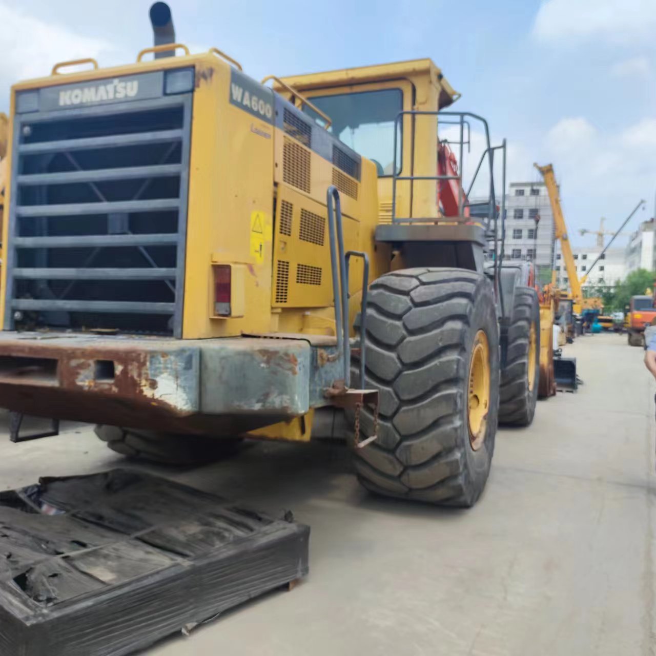 Komatsu Wa600-3 Wheel Loader 12 Ton Front End Loader Japan Made Original Price Low wa600 980 cheap loader