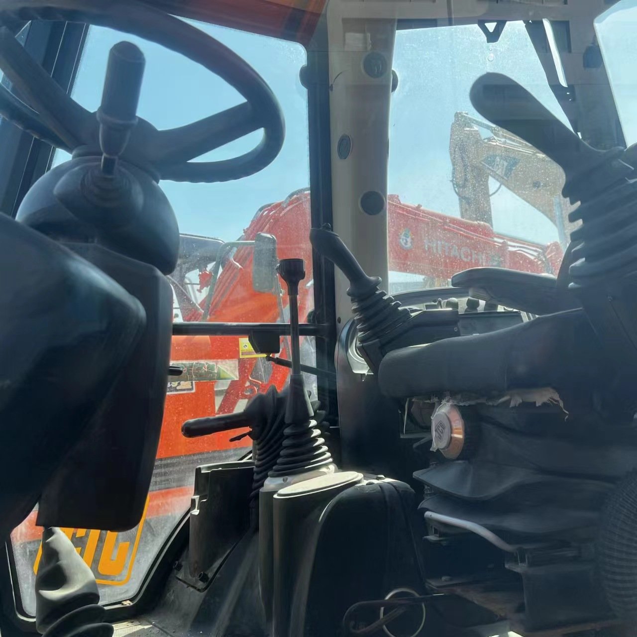 Hot selling second-hand backhoe loaders JCB 3CX with a small quantity in stock and low prices on sale