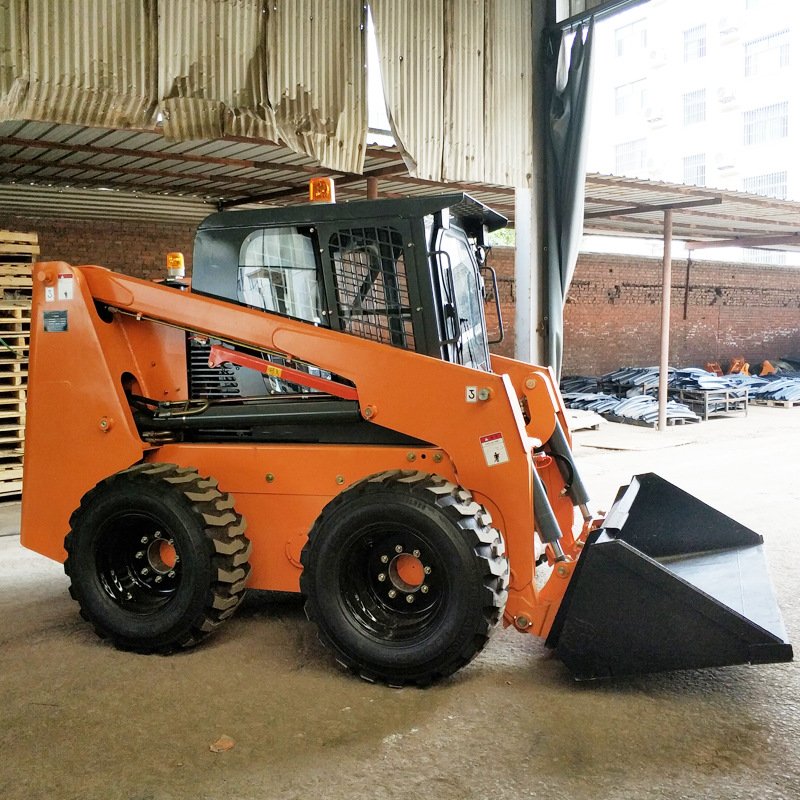 China Popular Brand 8t Mini Skid Steer Loader 5 Ton Rated Load Used Earthmoving Machinery EPA Certified Engine