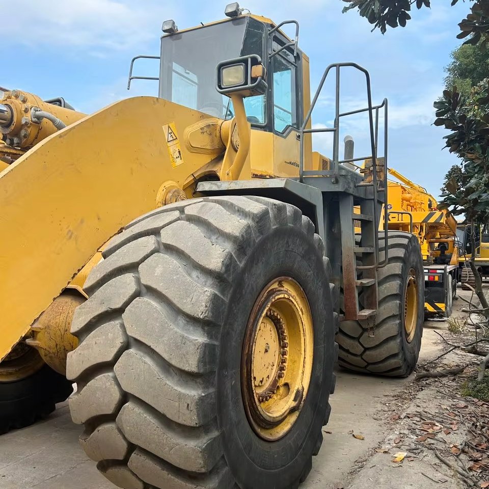 Cheap Komatsu used original WA600-3 front end loader WA600 large scale wheel loader on sale