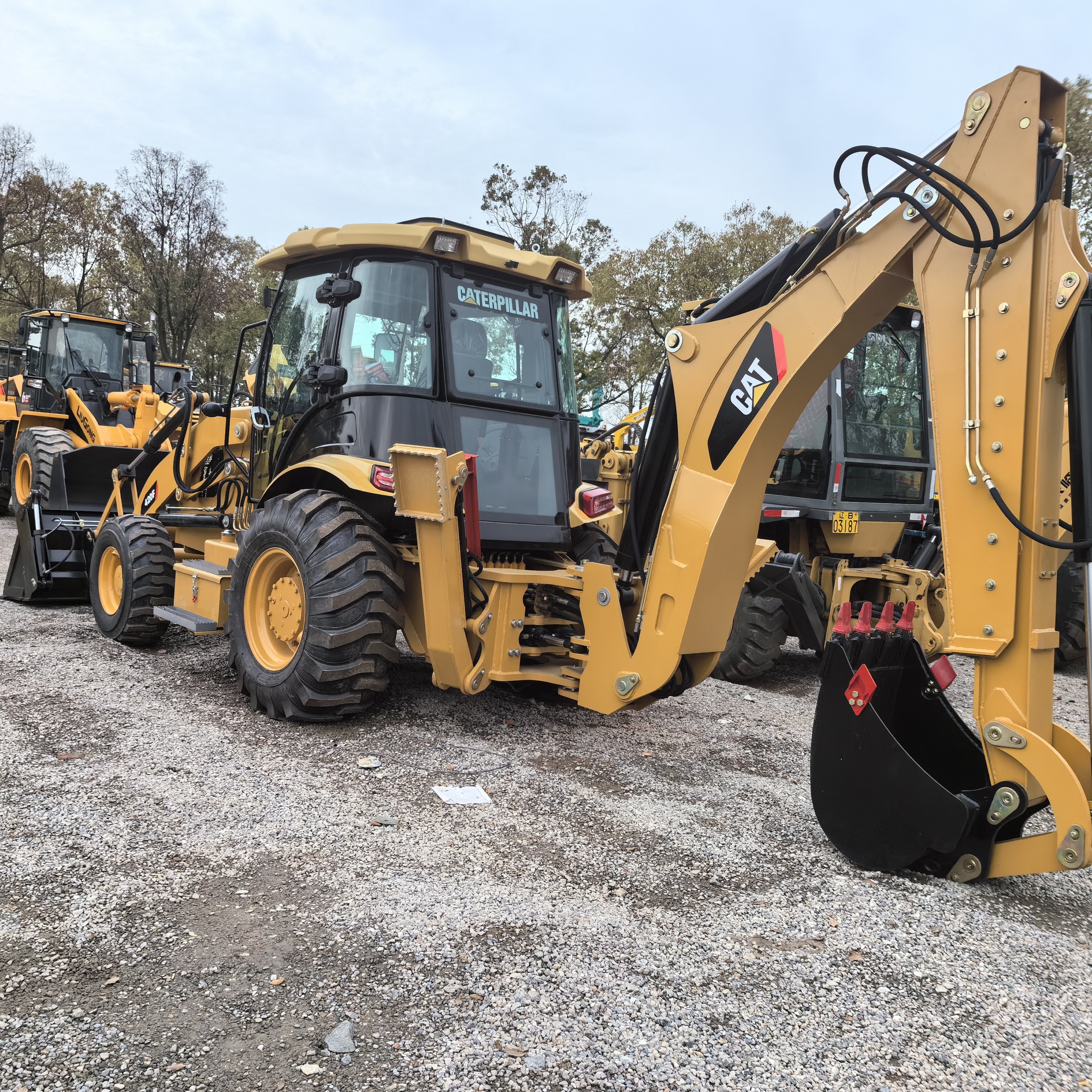Factory direct sales of second-hand CAT420F excavator loader hot selling,backhoe cat 420f used excavators