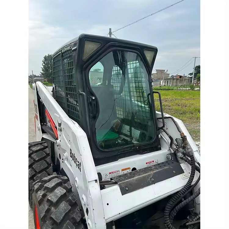 Hot Selling Cheap Mini Used Skid Steer Loader BOBCAT S160 For condition Multifunction
