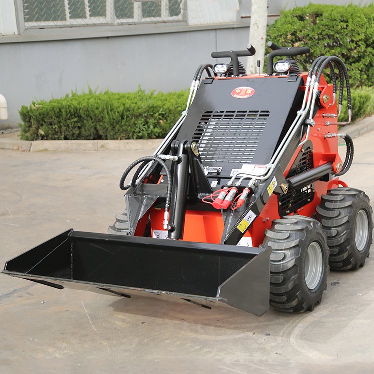 China Factory Sale Front End Loaders Compact Wheel mini small Skid Steer Loader With Diesel Engine CE epa