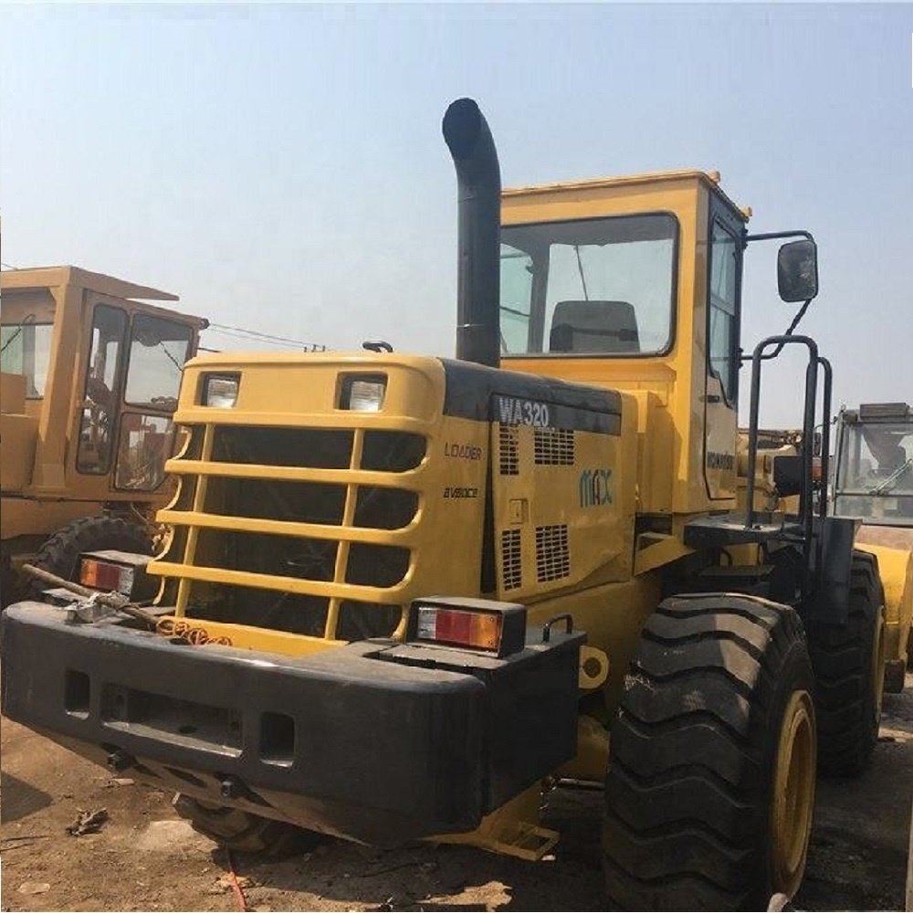Komatsu WA320 used wheel loader