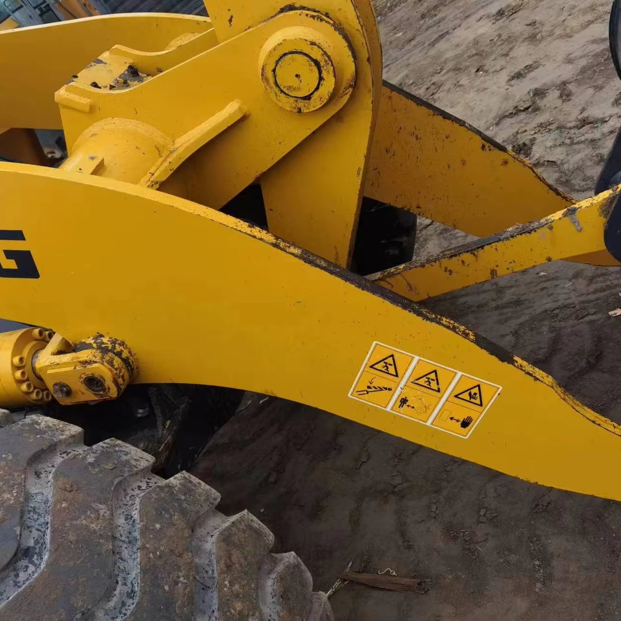 Liugong New Mini Loader CLG835H With Yuchai engine 3Ton Earth Moving Machine