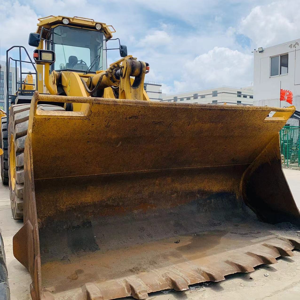 Used large Komatsu WA600-3 Wheel Loader Wheel WA600 WA500 WA600-6 Loader in good condition for sale Large front end loader