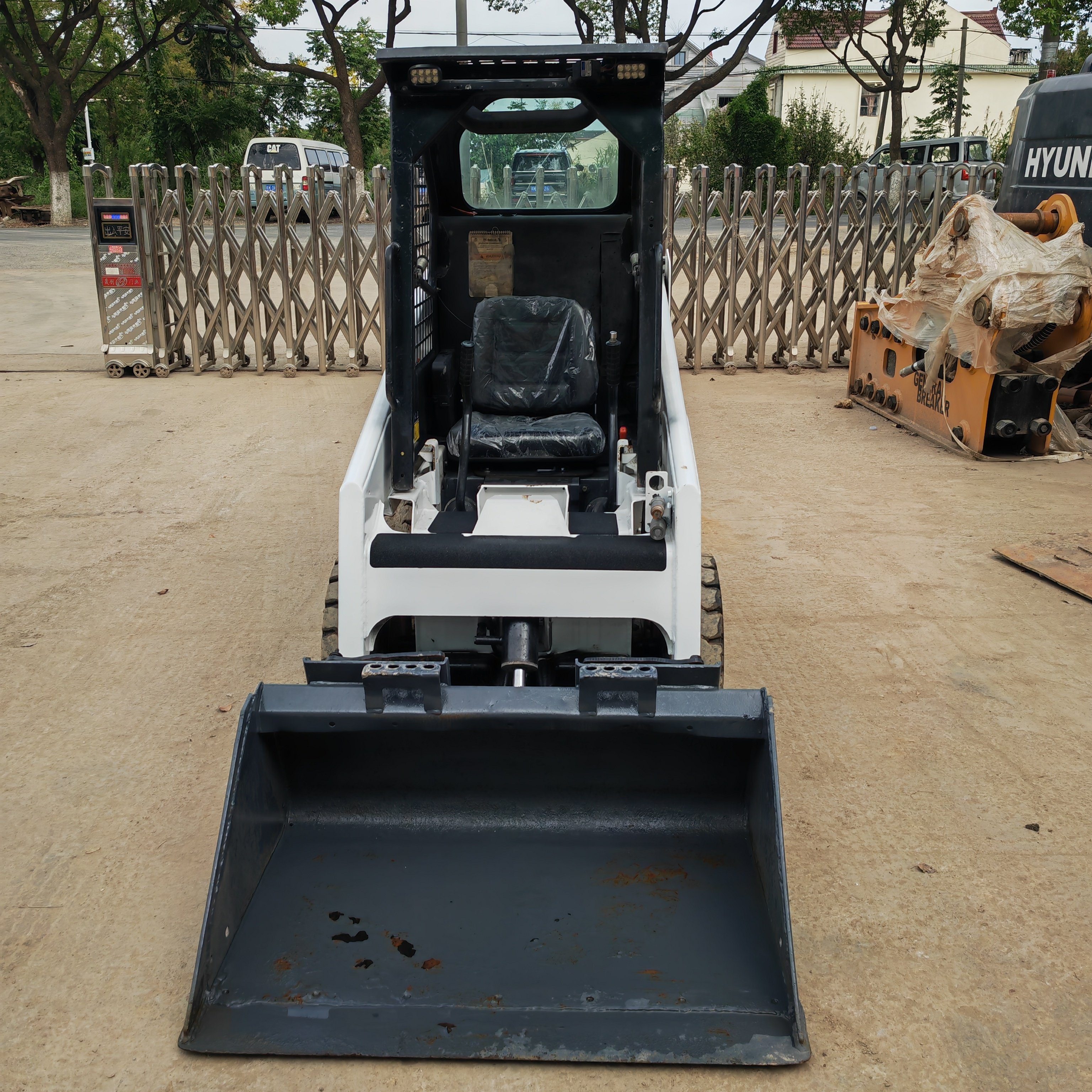 used/second hand Construction machine Bobcat loader S70/S185/S300 Used Bobcat loader skid steer loader good quality