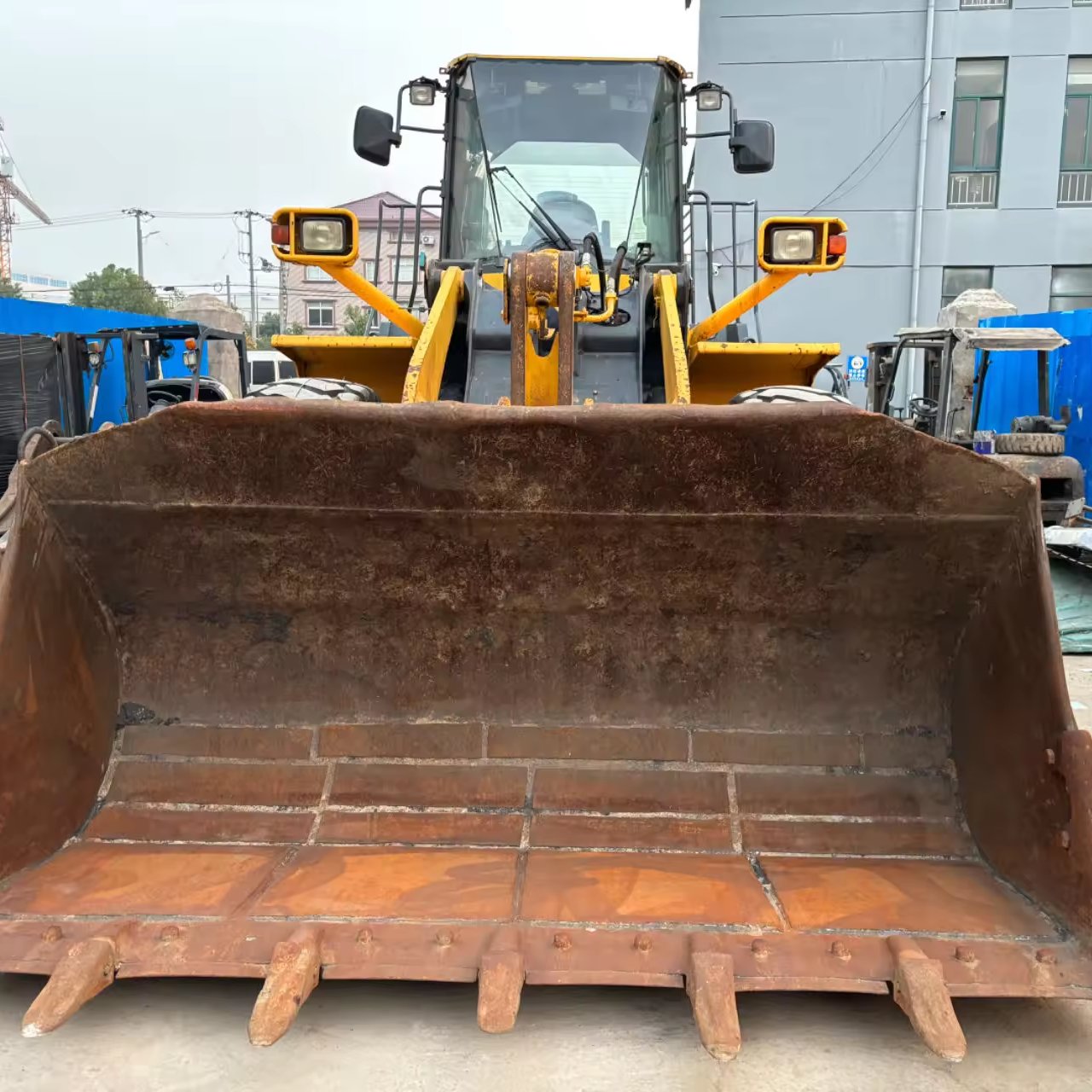 Good quality used WA380 KOMATSU WA380 WA470 WA500 WA320 wheel loader on sale in good condition
