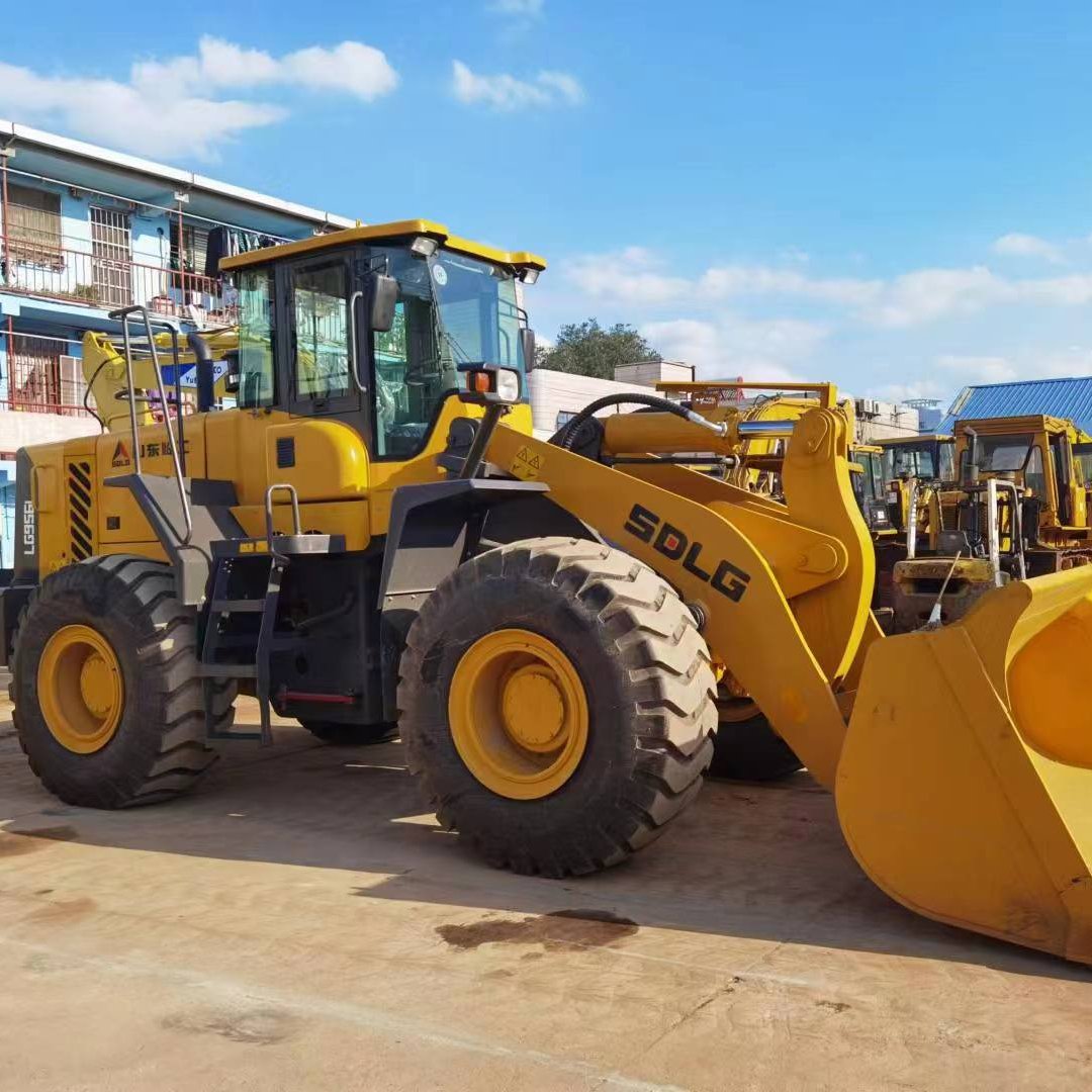 used 5 ton Wheel Loader China made SDLG LG956L front loader