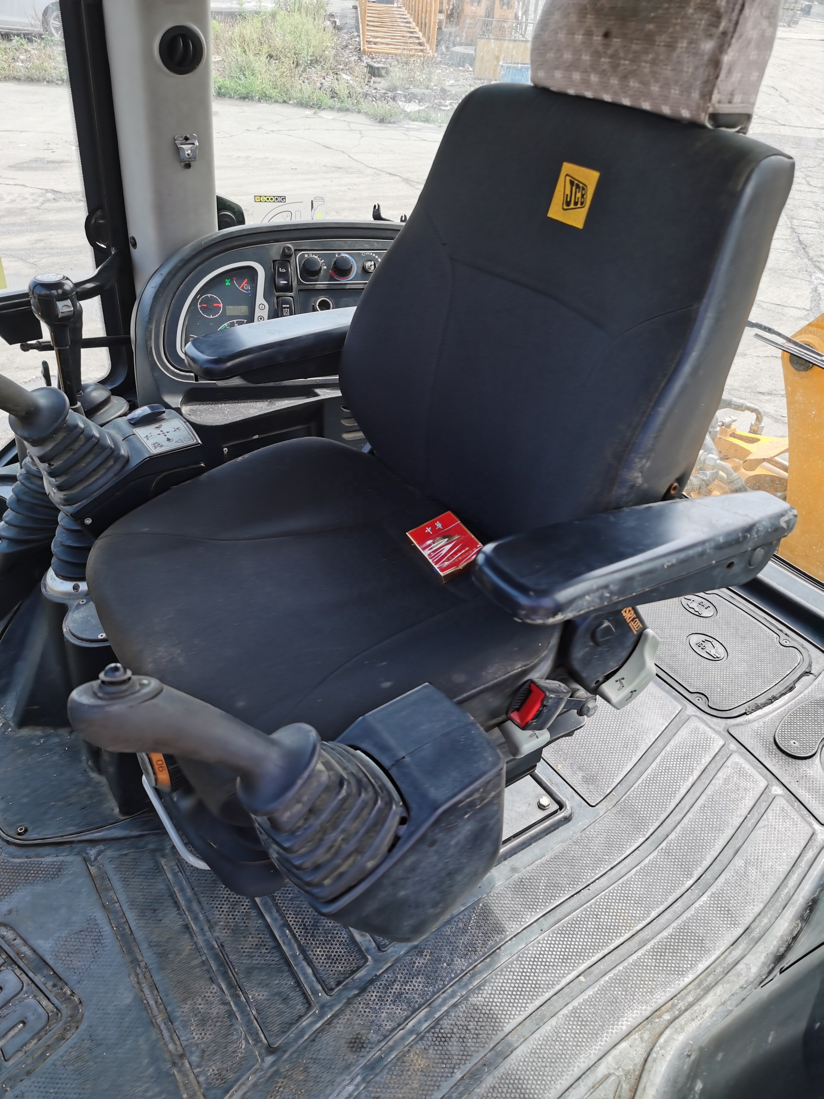 used backhoe loader JCB 4CX with low working hours secondhand backhoe loader jcb 4cx tlb loader and digger