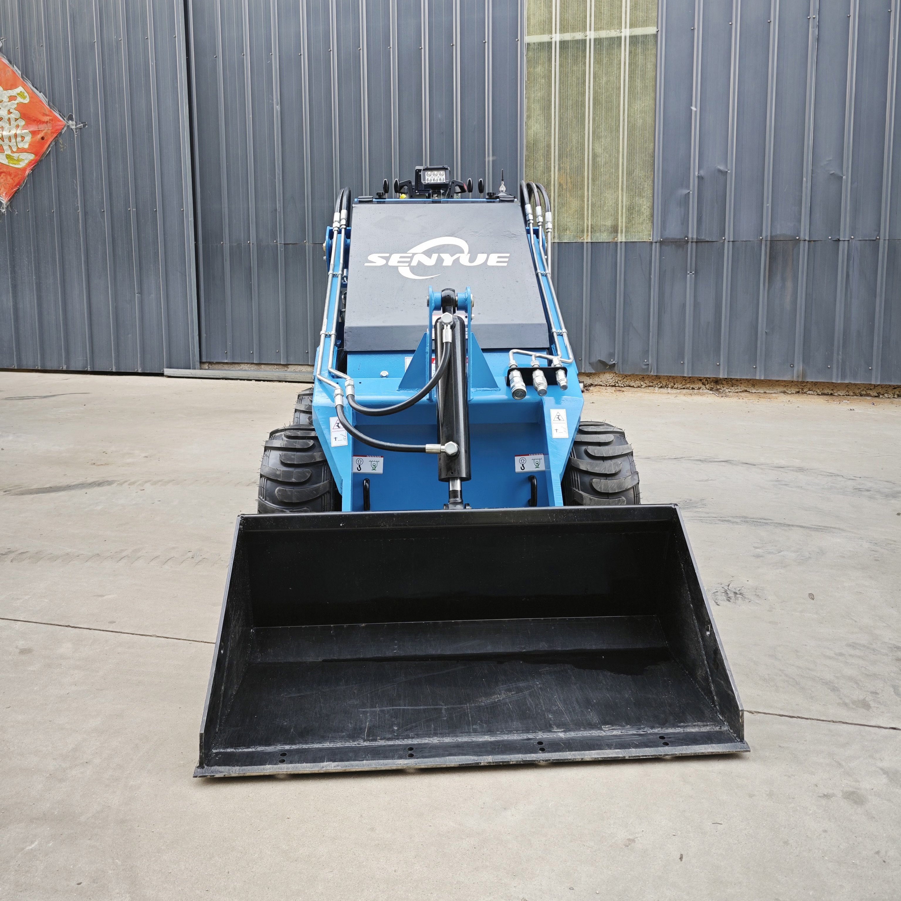 Hot Sale Used Mini Skid Steer Loader with Hydraulic Engine Earth-Moving Machinery for Loaders