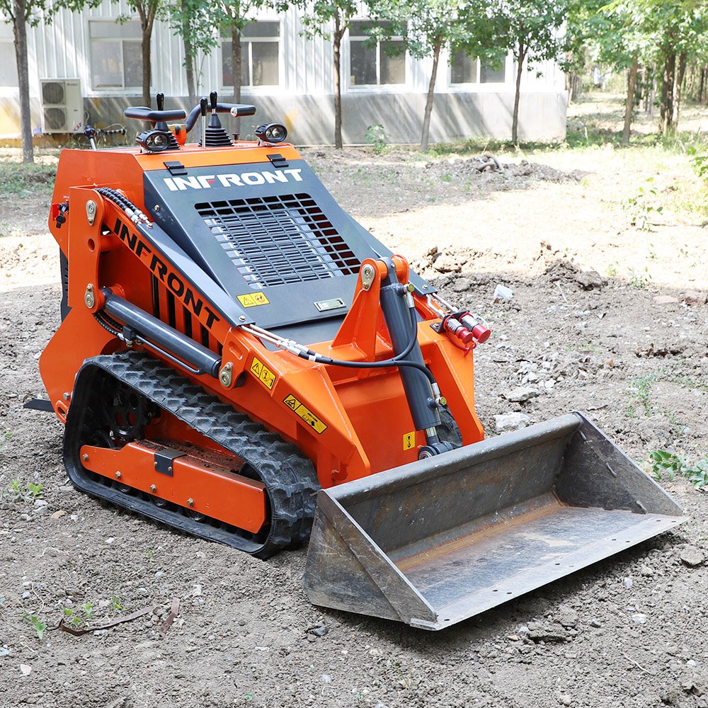 Infront Tracked Mini Skid Steer Loader Skid Steer With Skid Steer Bucket/Hammer Breaker