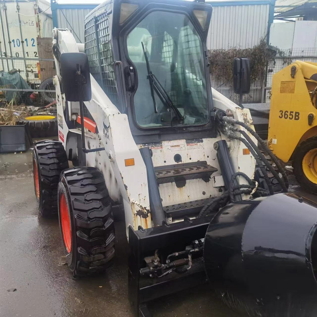 Original Bobcat Used Small Bobcat Skid Steer Loader Bobcat S300 /s450 /s550 Mini 4x4 Wheel Loader in stock for small space work