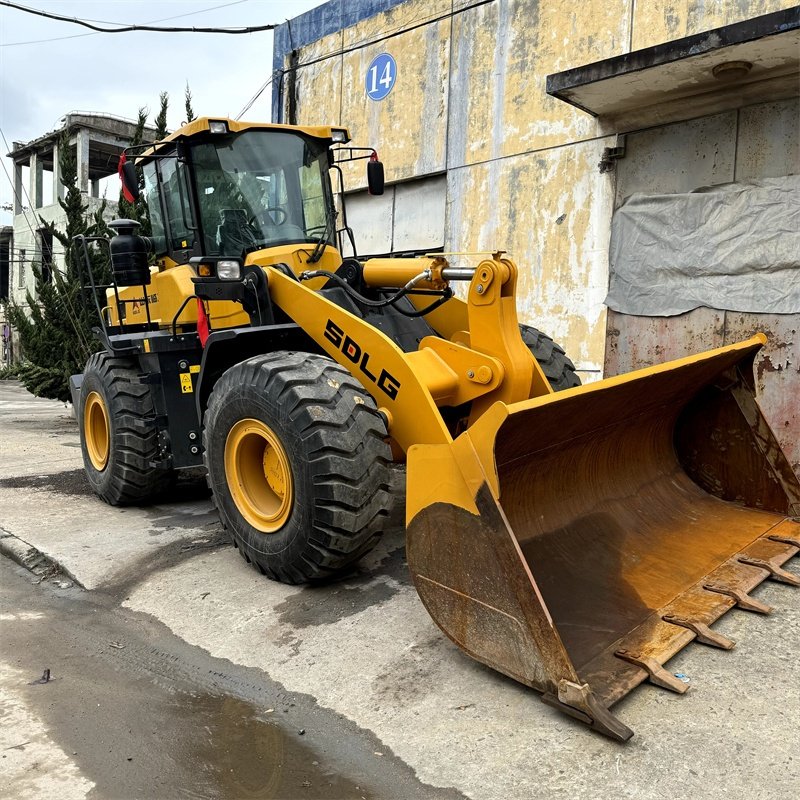 Cheap Used SDLG L956F Front Wheel Loader for sale China Construction Equipment SDLG 956 936