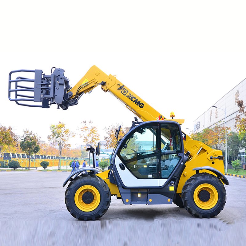 XCMG Used 4.5 ton 17m Telehandler XC6-4517K With Multifunction Attachment Price For Sale