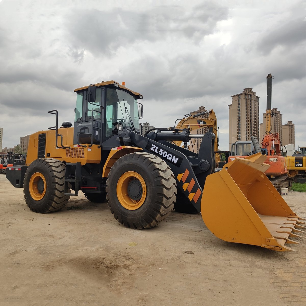Cheap Price Second Hand Machine Diesel Loader 950G LG956L 856H 966H 980G Used Wheel Loaders