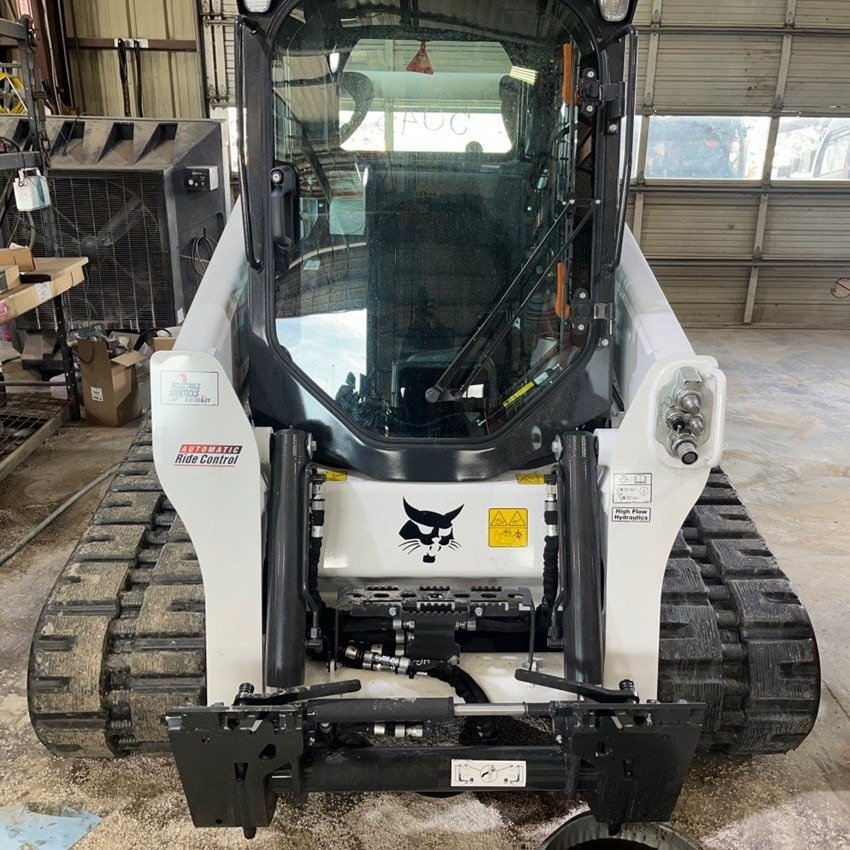 Purchase New and Used Bobcat s300 skid loader and used bobcat skid loader T770 Construction Machines for sale in France