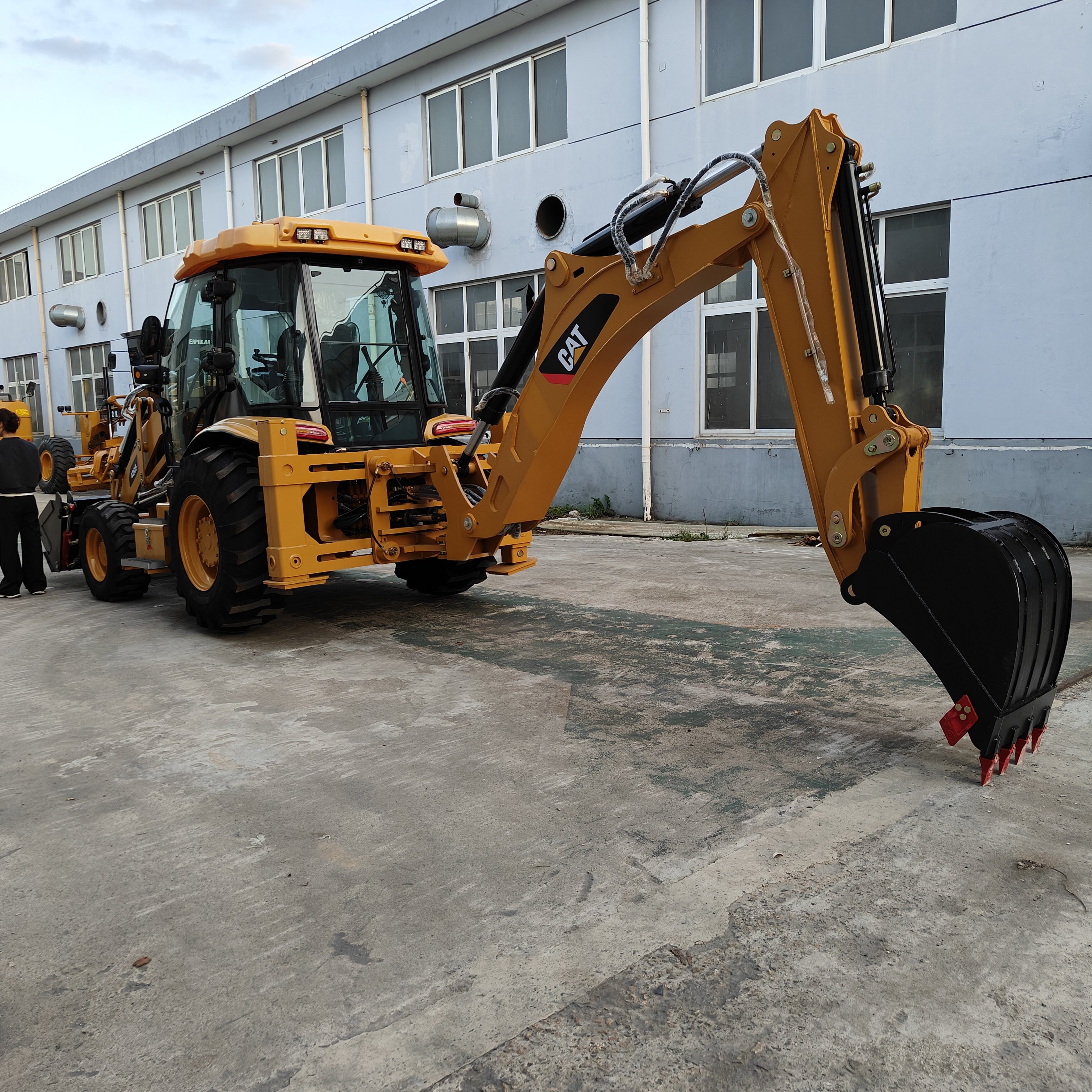 Brand new Used Backhoe Loader CAT 420F