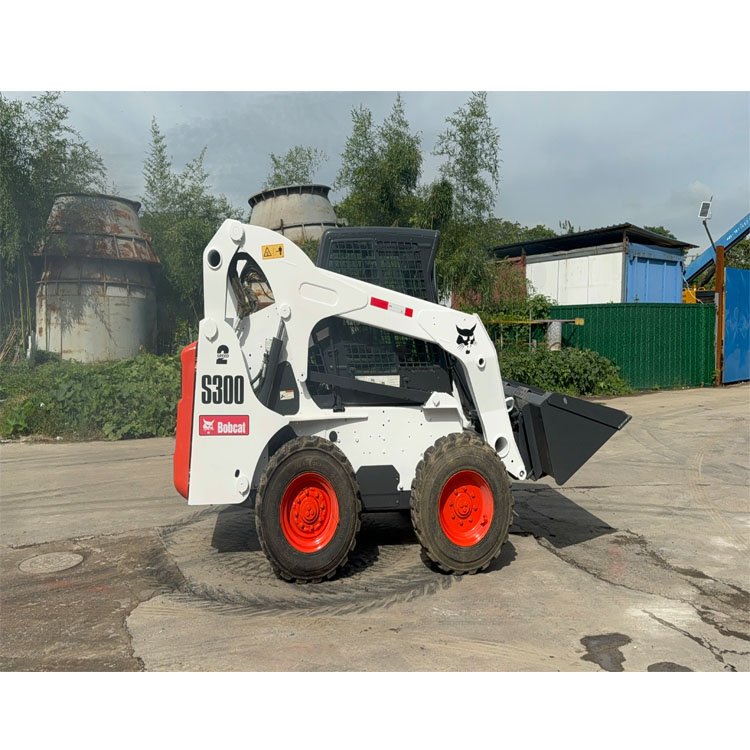 Good Condition Bobcat S300 Skid Steer Loader for Sale Used Bobcat S18 S185 S160 S300 Wheeled Skid Steer Loader for Sale
