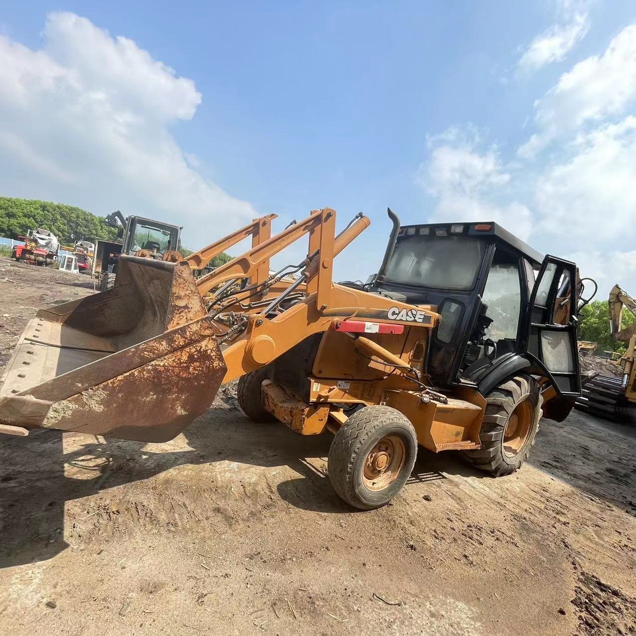Original Used case 580N Front Backhoe loader cheap case 580m 4x2 4x4 type tractor in good condition
