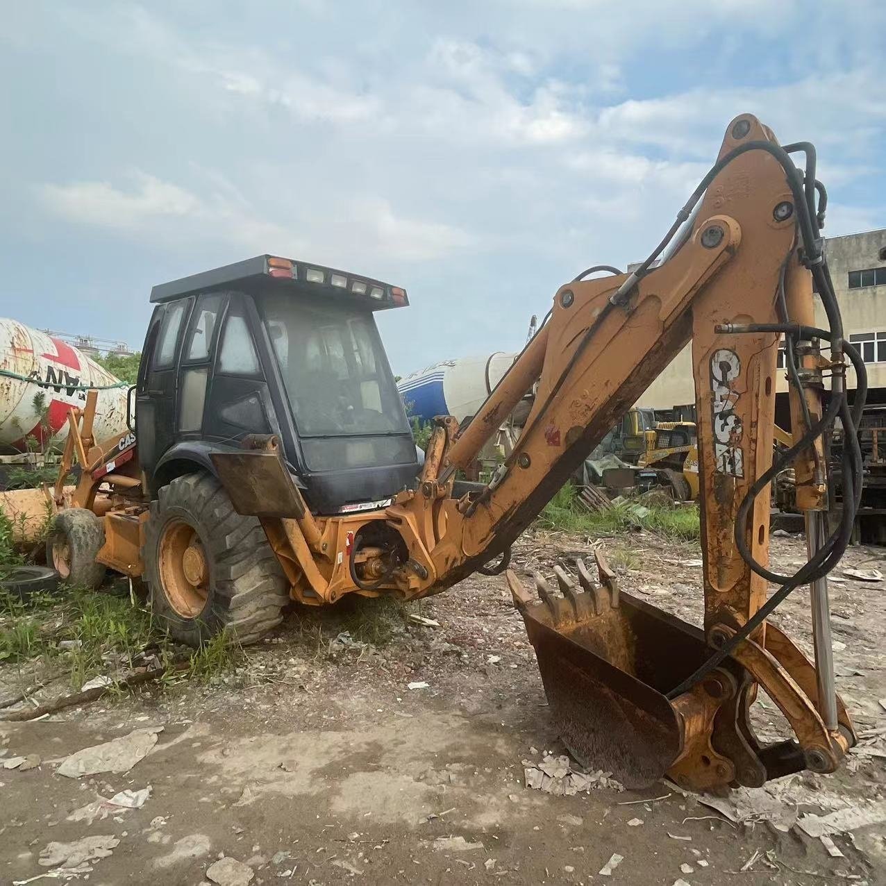Original Used case 580N Front Backhoe loader cheap case 580m 4x2 4x4 type tractor in good condition