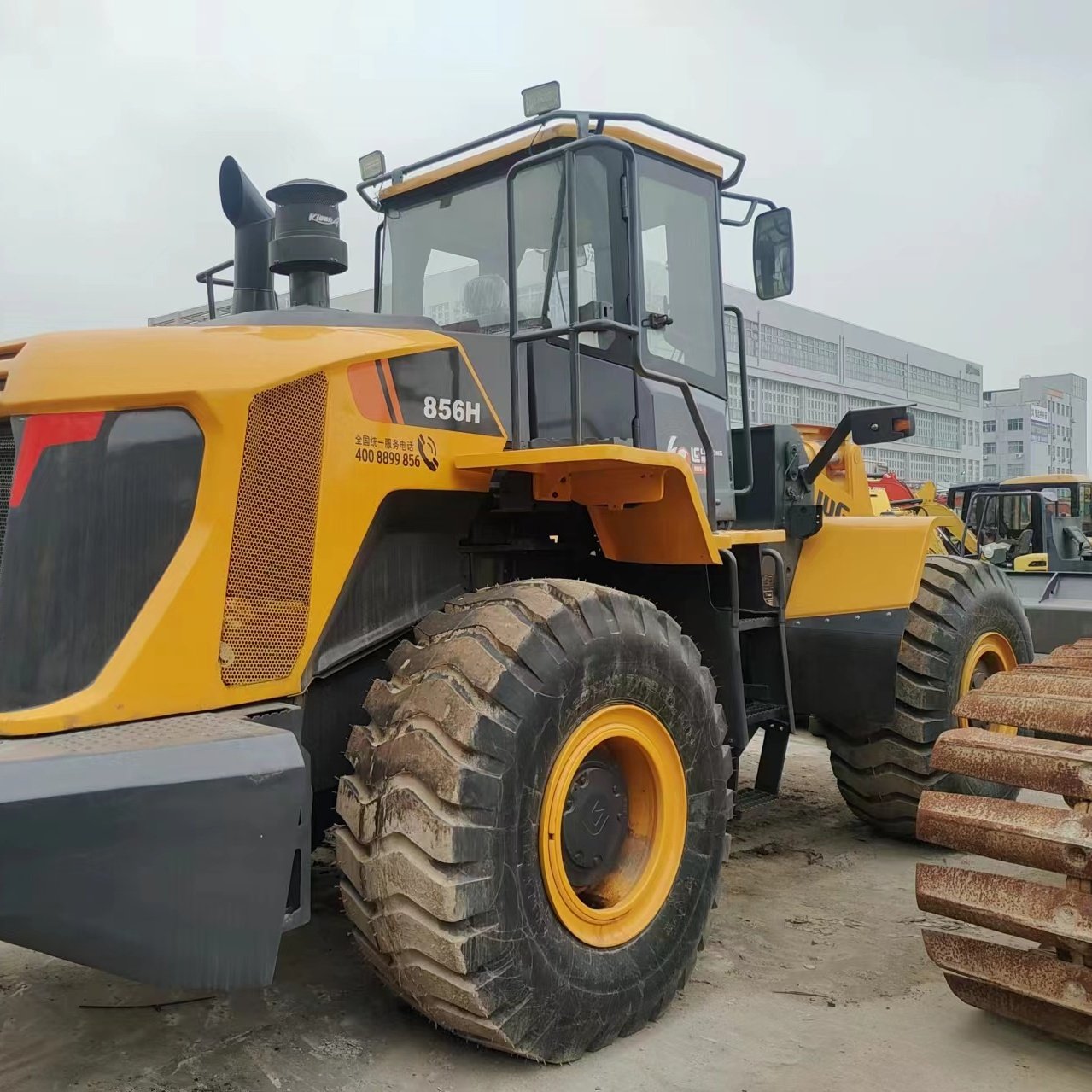 komatsu loader wa380 wa320 machinery for sale used japan komatsu 6 ton 5 ton loader excellent performance