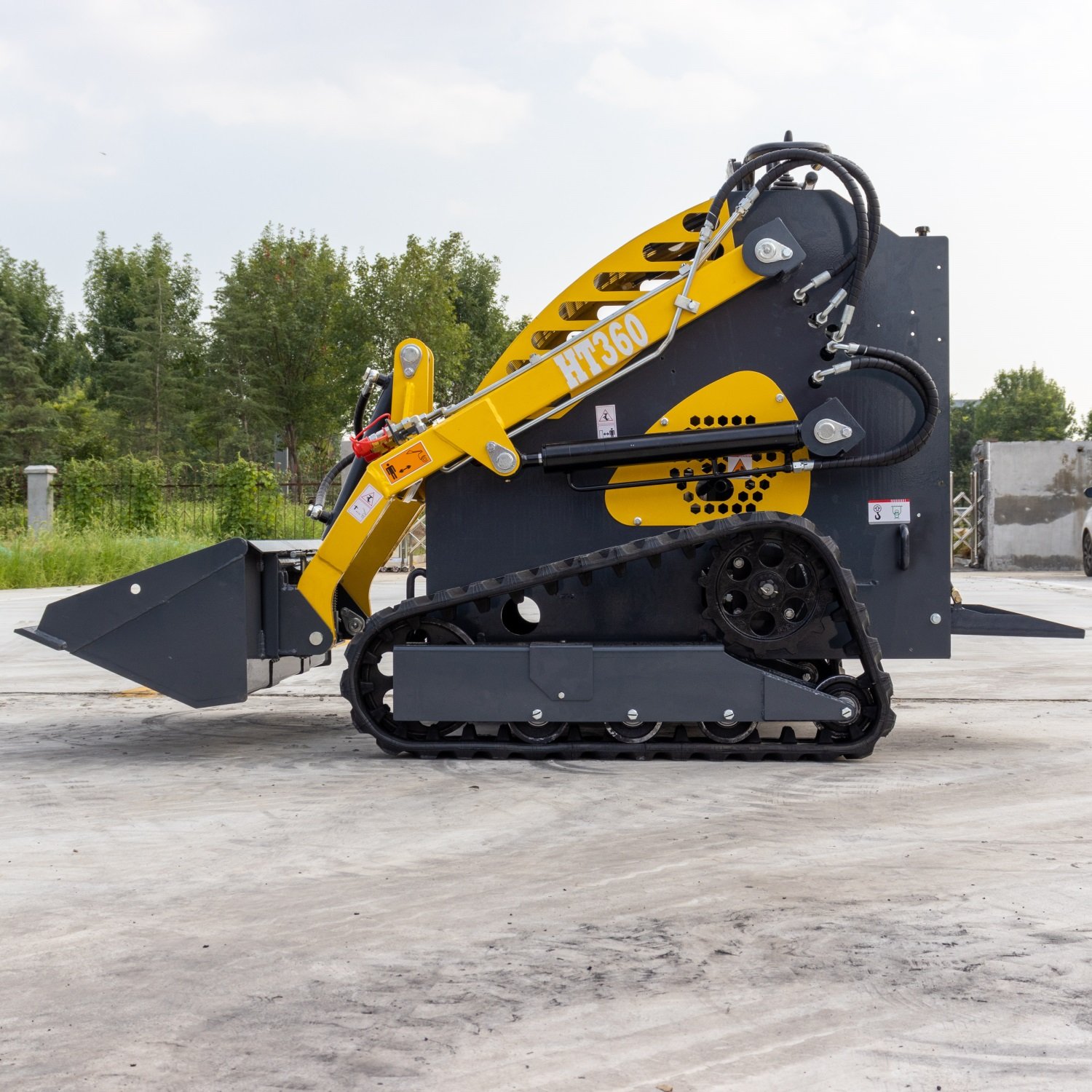 Hot Sale Mini Small Tractor with Front End Loader and Backhoe Max Skid steer loader