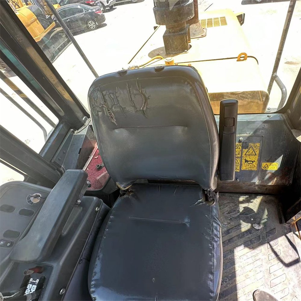 Japan Wheel loader Used Komatsu WA380-6 in stock Factory price high efficiency WA380 WA380z WA380-6 Loader